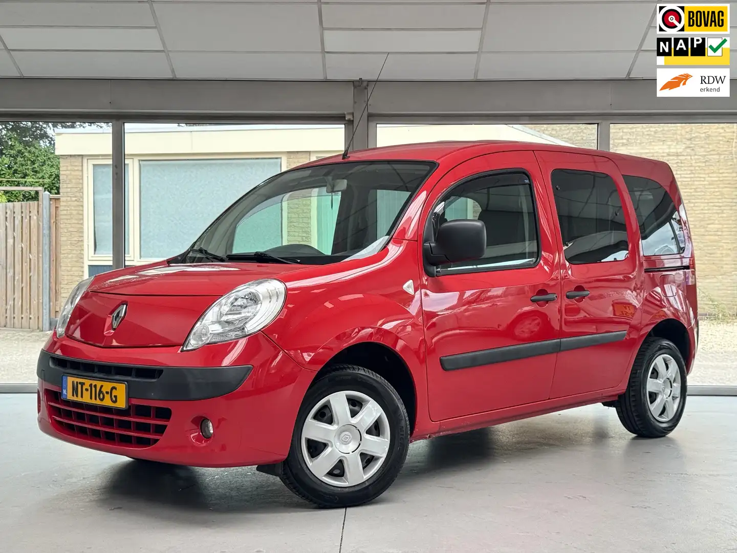 Renault Kangoo Family 1.6 Expression Rouge - 1