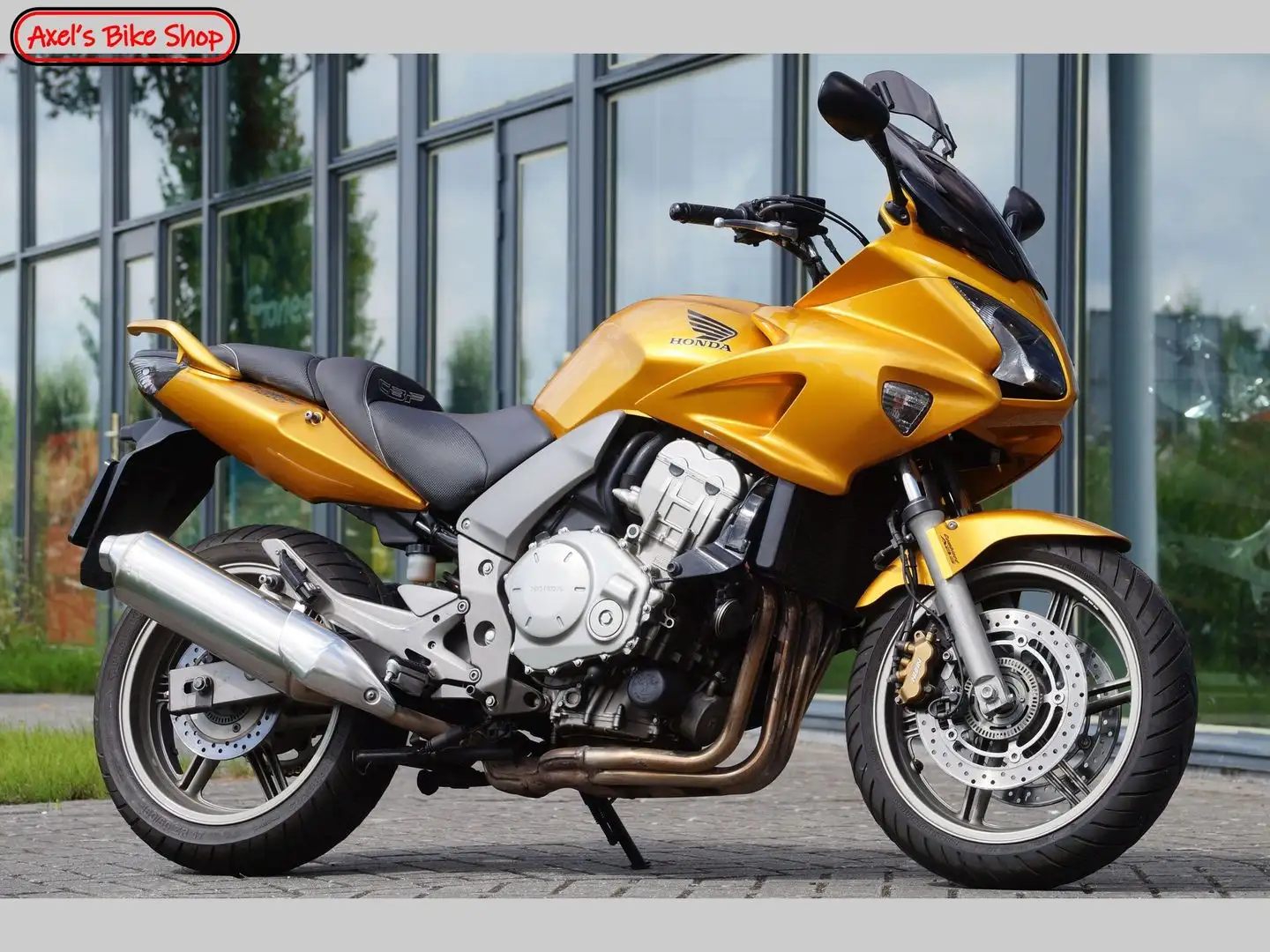 Honda CBF 1000 A - 1