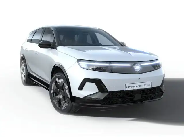 Opel Grandland view 4