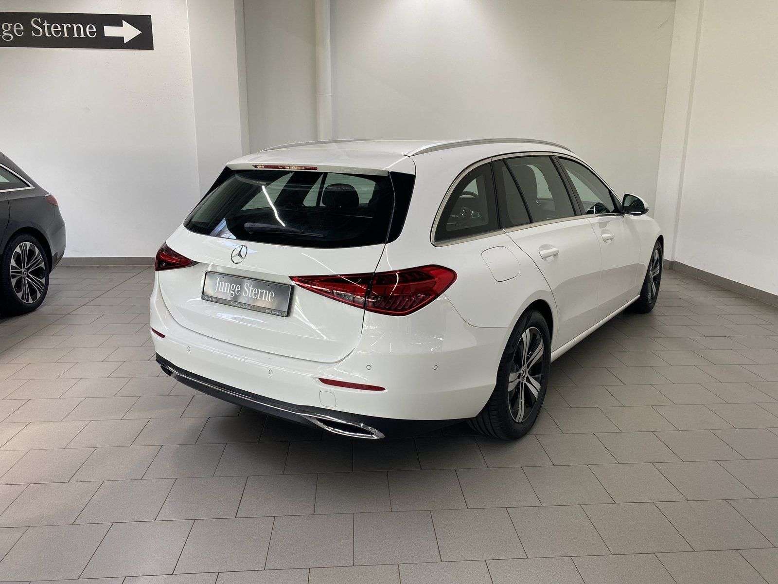 Mercedes-Benz C 200