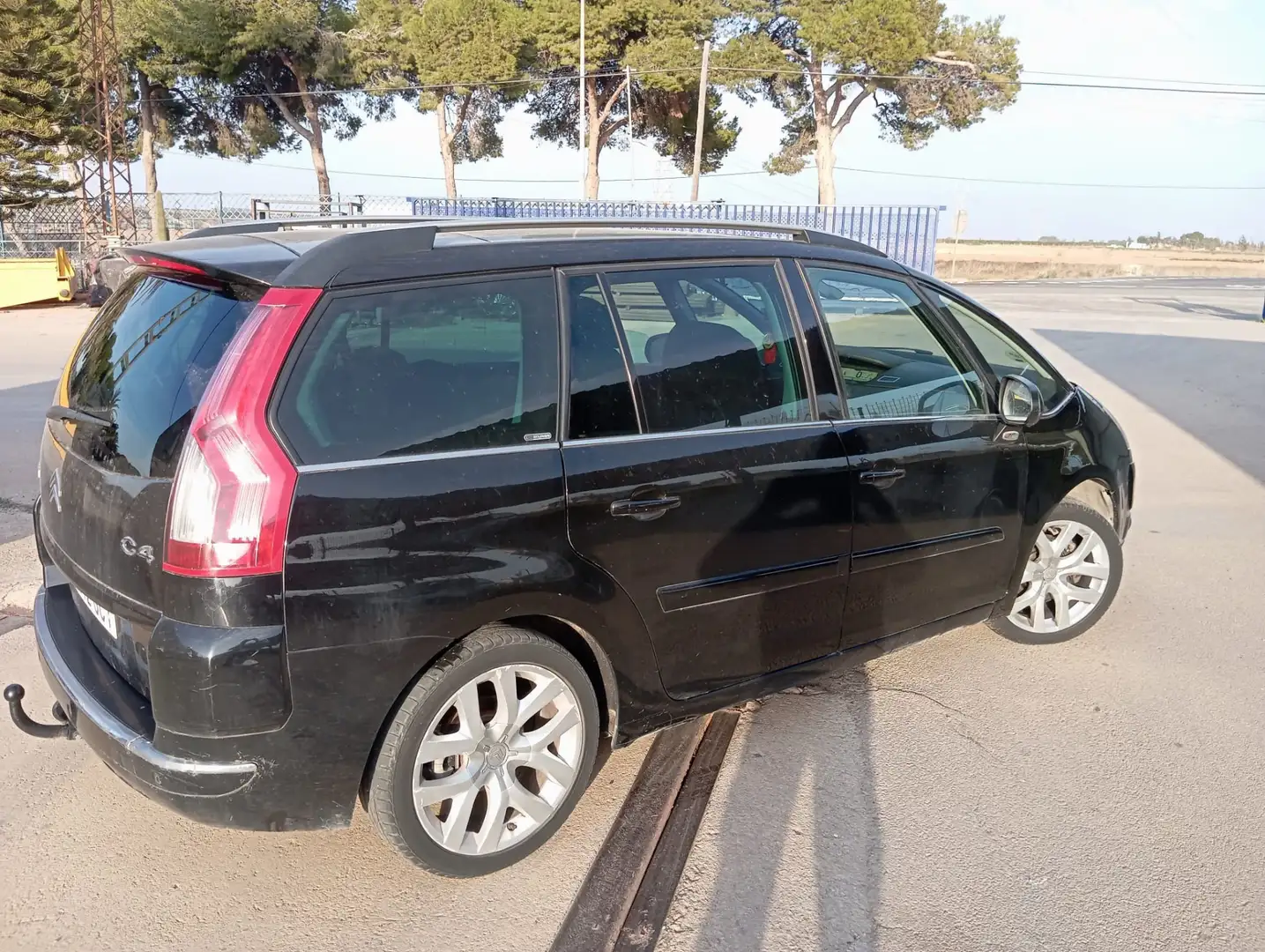Citroen C4 Picasso Negro - 2