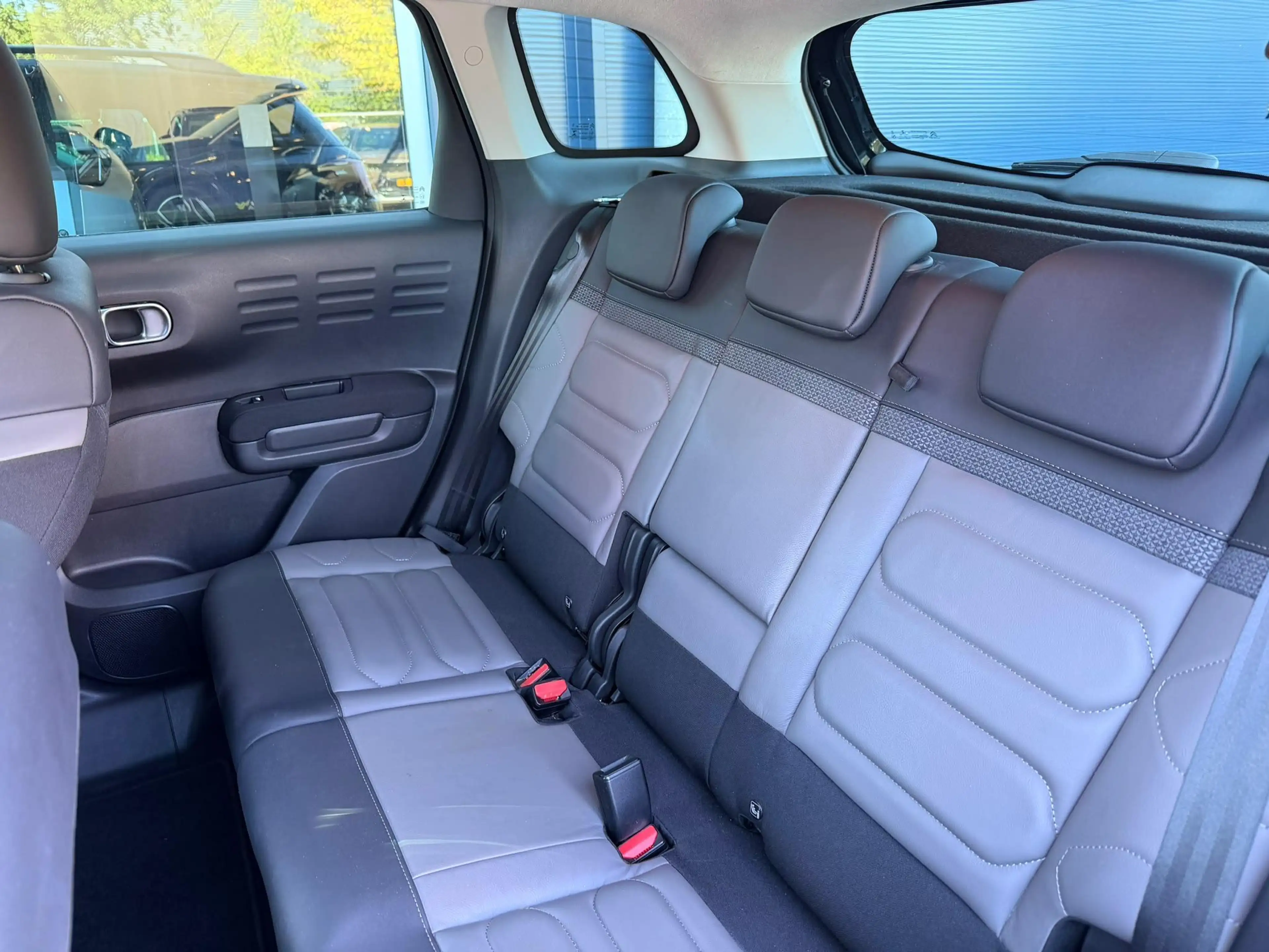 Citroen C3 Aircross 1.2 PureTech Shine Pack Business — photo 11