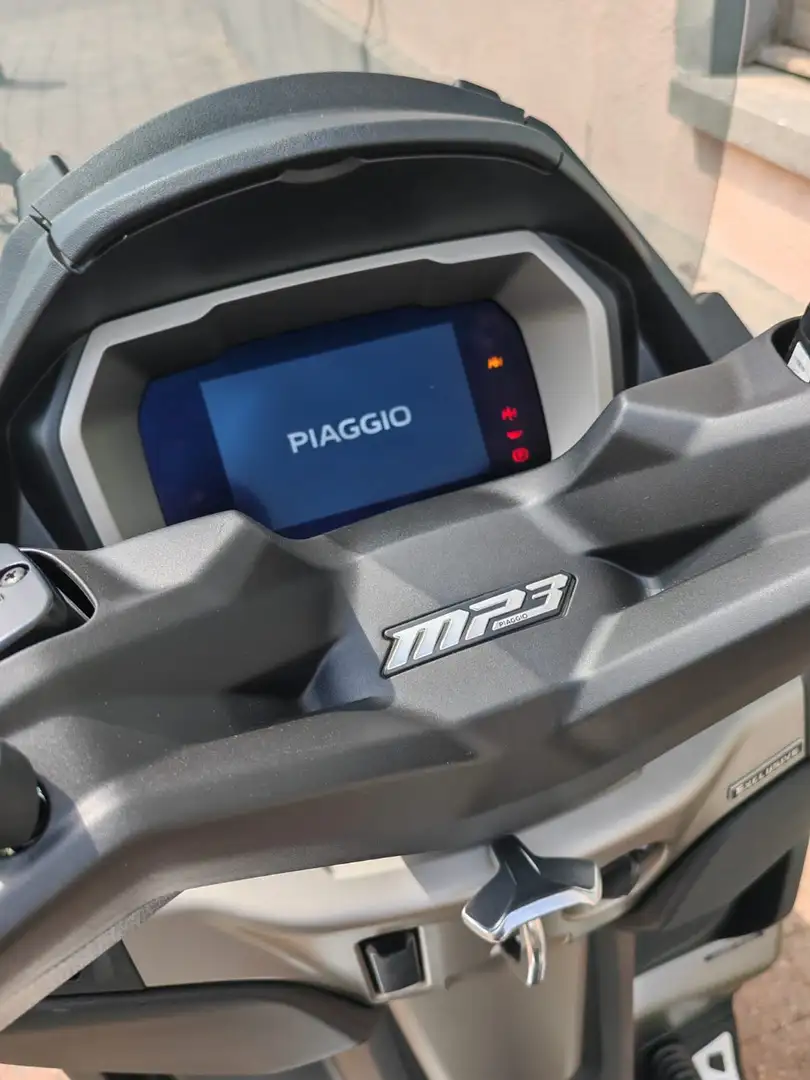 Piaggio MP3 530 HPE Nero - 1