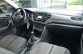 Volkswagen T-Roc 1.0 TSI Style Virtual Dash|CarPlay|18 inch White - thumbnail 2