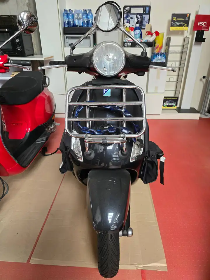 Vespa LX 50