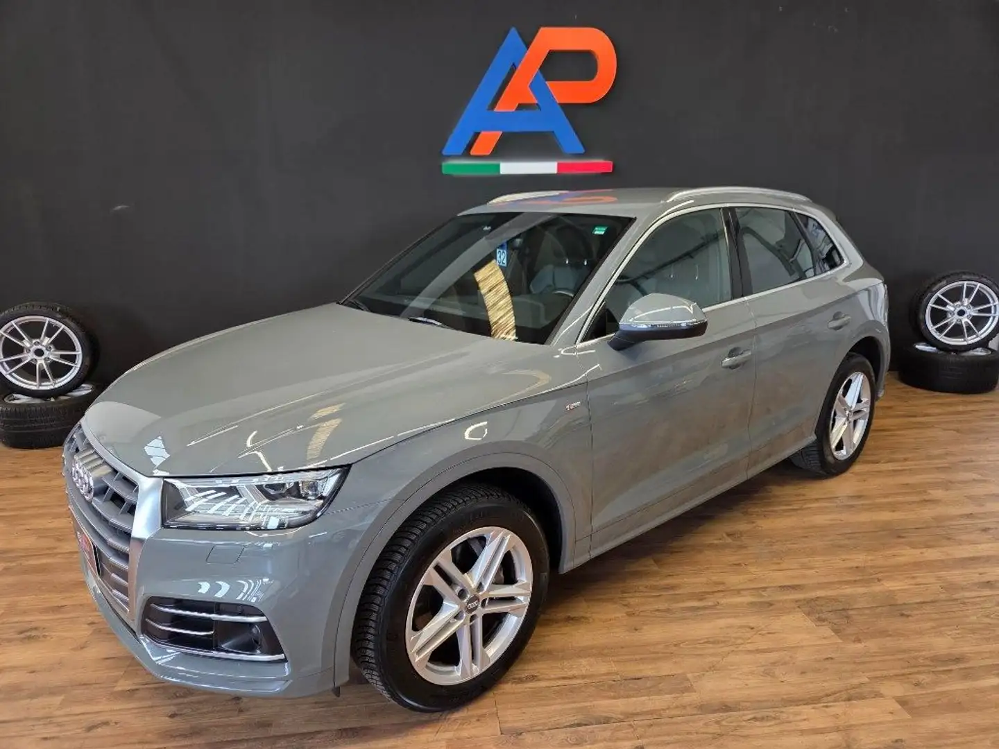 Audi Q5 40 TDI quattro S tronic S line plus Grigio - 2