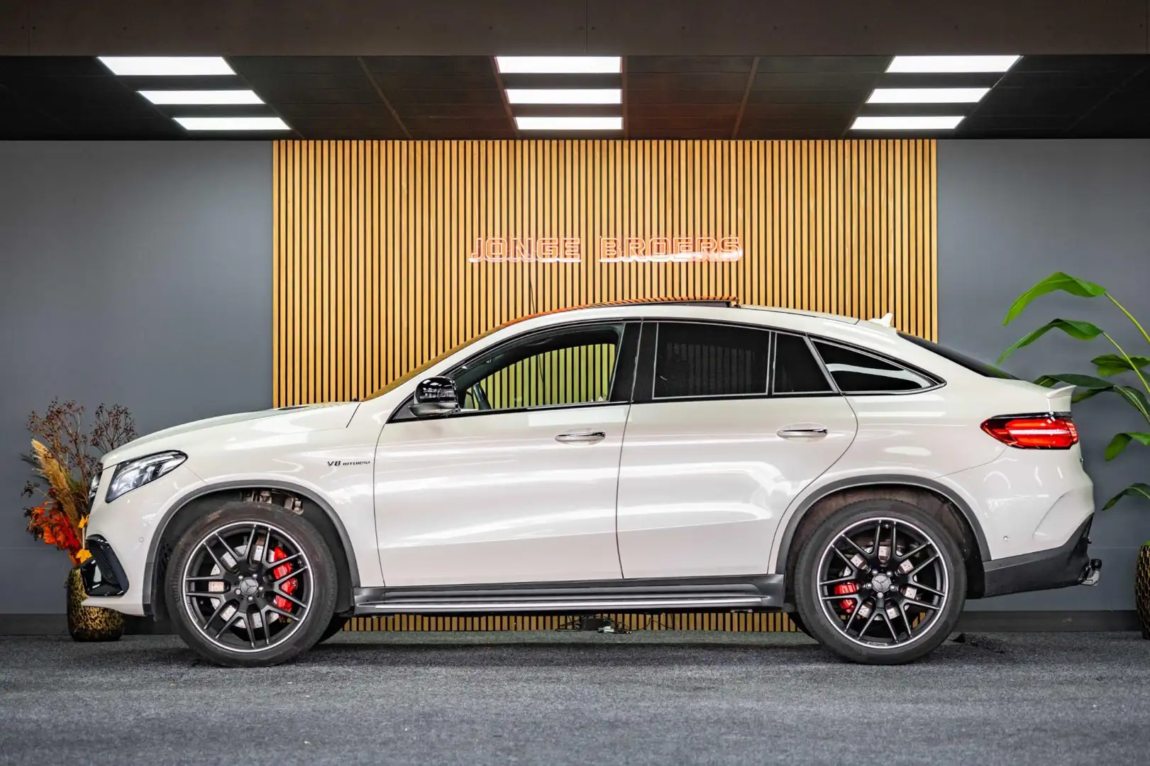 Mercedes-Benz GLE 63 AMG Coupé S 4MATIC |Pano|B&O|360 Wit - 2