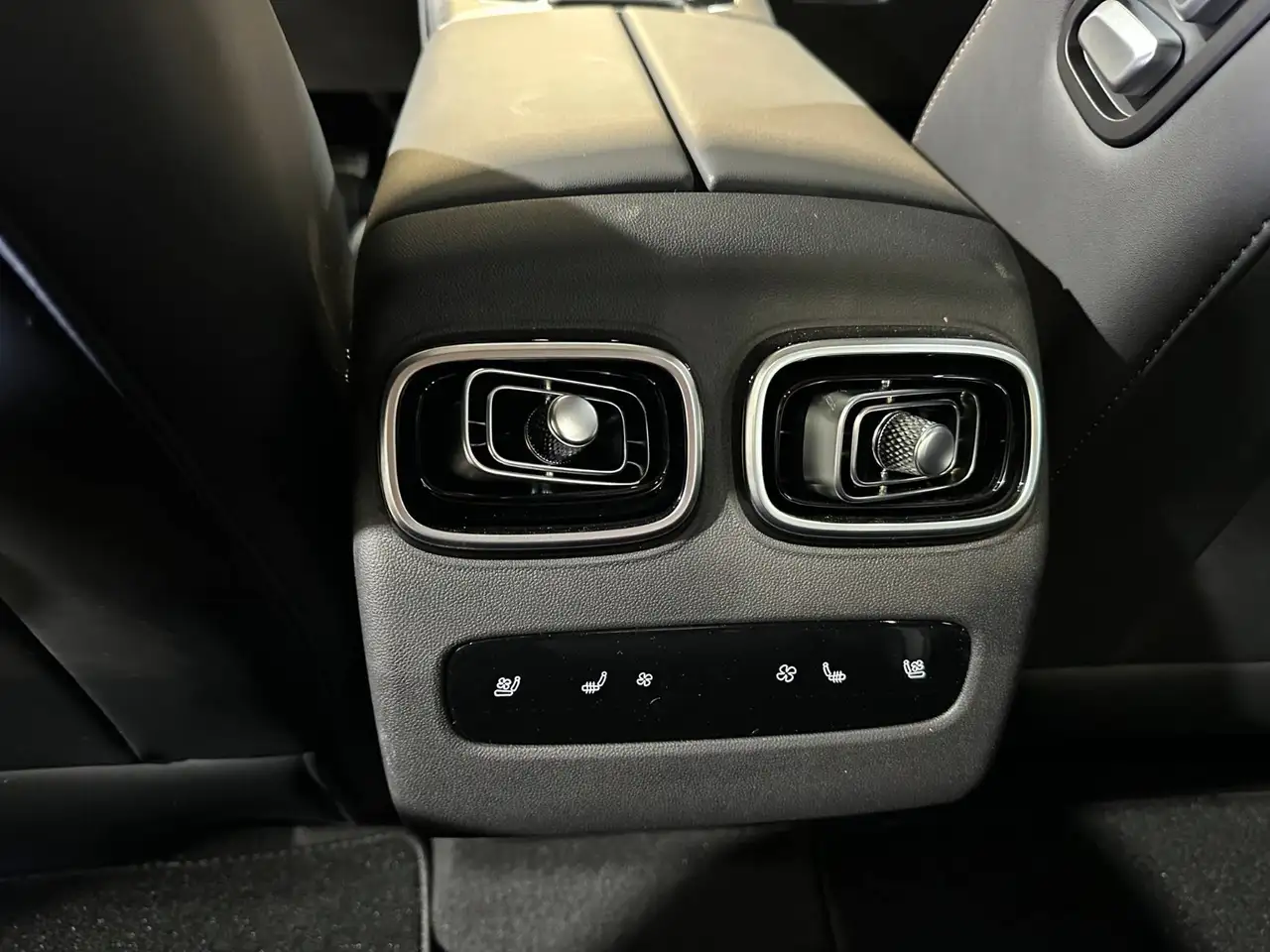 Jaecoo J8 SHS-P 1.5 TGDI PHEV AWD AUTO *PROMO CON PERMUTA O ROTTAMAZIONE*, миниатюра 12