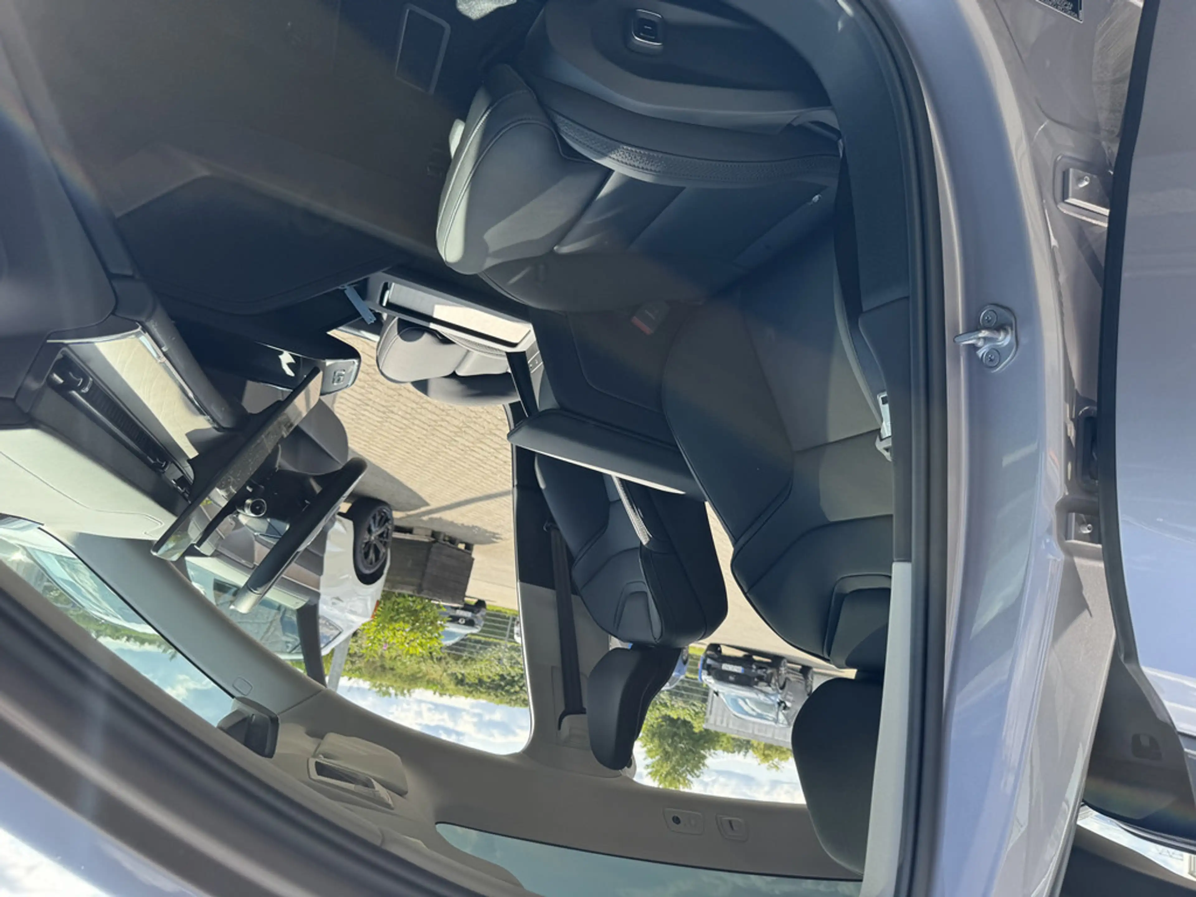Volvo ES90 245 kW Single Motor Extended Range RWD Plus — photo 6