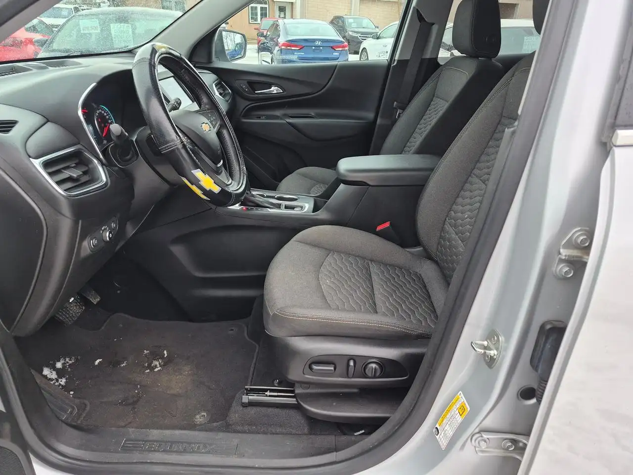Chevrolet Equinox снимка Chevrolet Equinox
