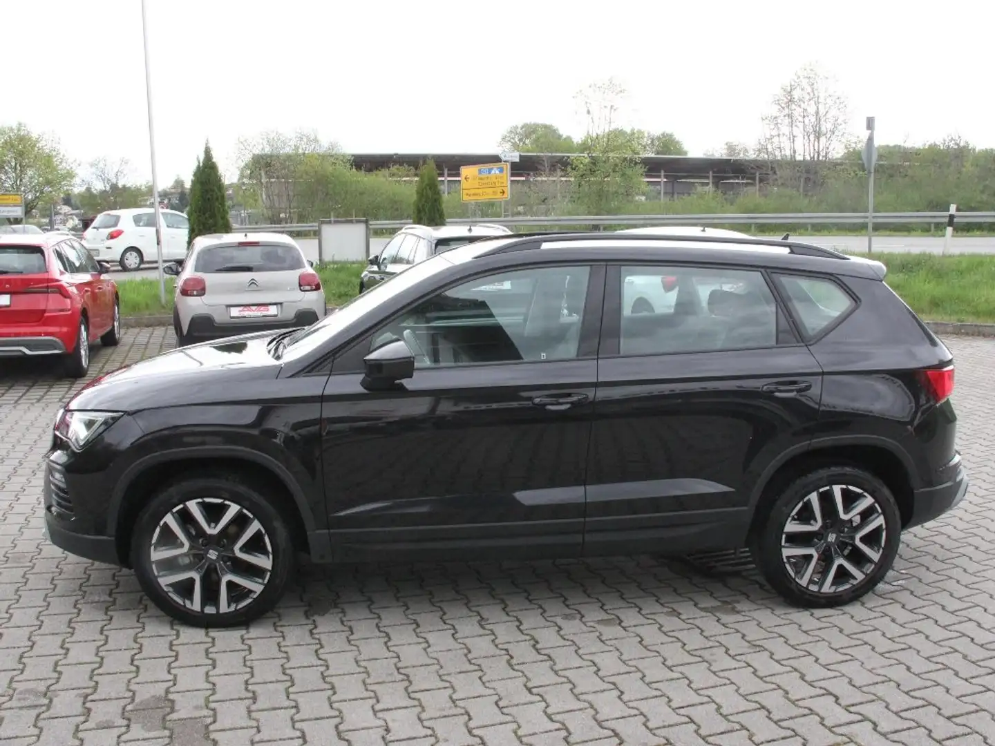 SEAT Ateca DSG Style VOLL-LED AdapTempomat NAVI CAM Alb - 2