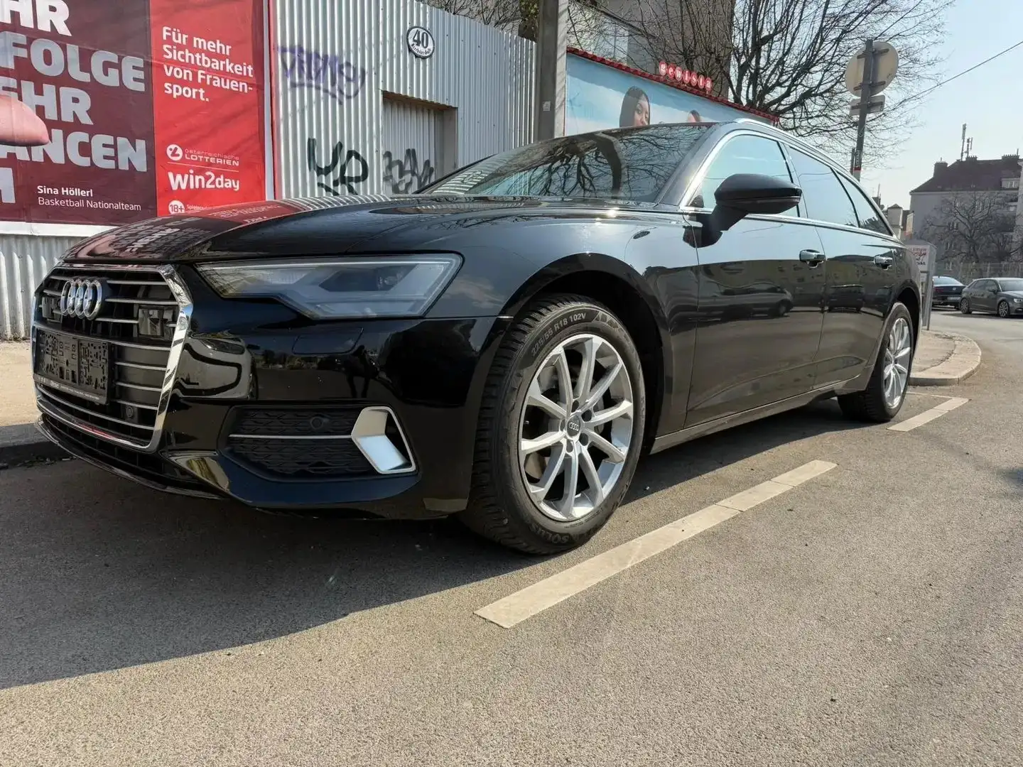 Audi A6 40 TDI sport Schwarz - 1