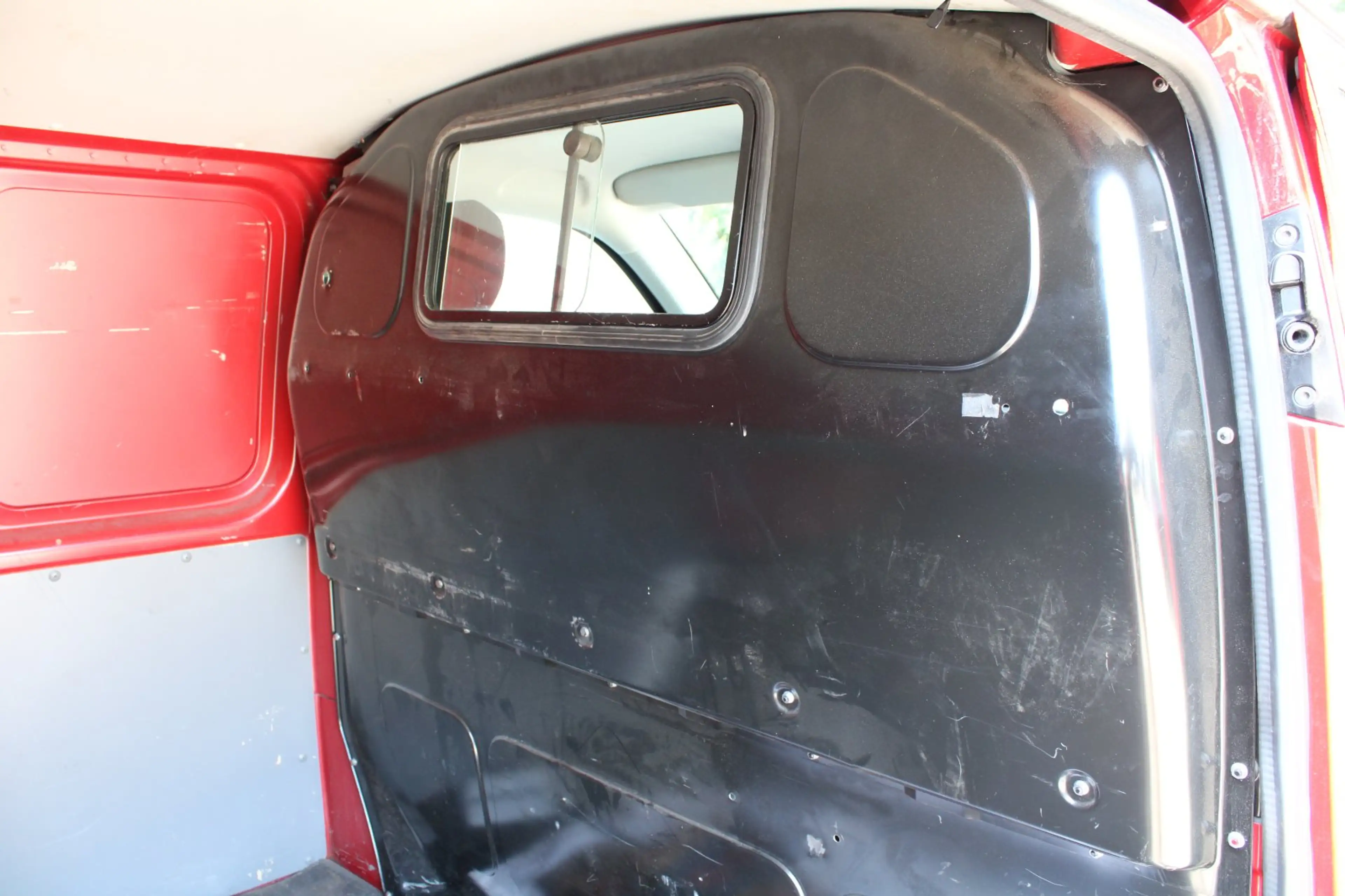 Volkswagen T6.1 Transporter 2.0 TDI Navigation Sitzhzg Rückfahrkam Klima — photo 15