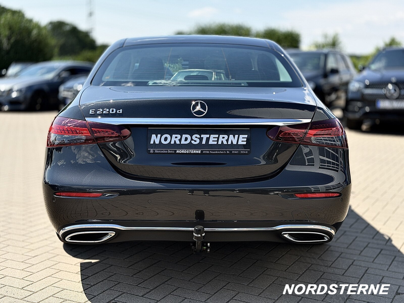 Mercedes-Benz E 220 E 220 d Avantgarde NAVI+LED+AHK+KAMERA+MBUX BC — photo 6