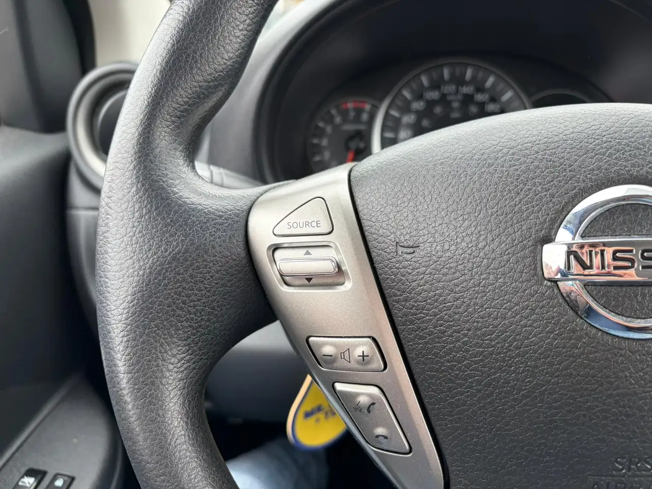 Nissan Micra снимка Nissan Micra