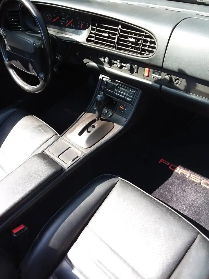 Porsche 968 снимка Porsche 968