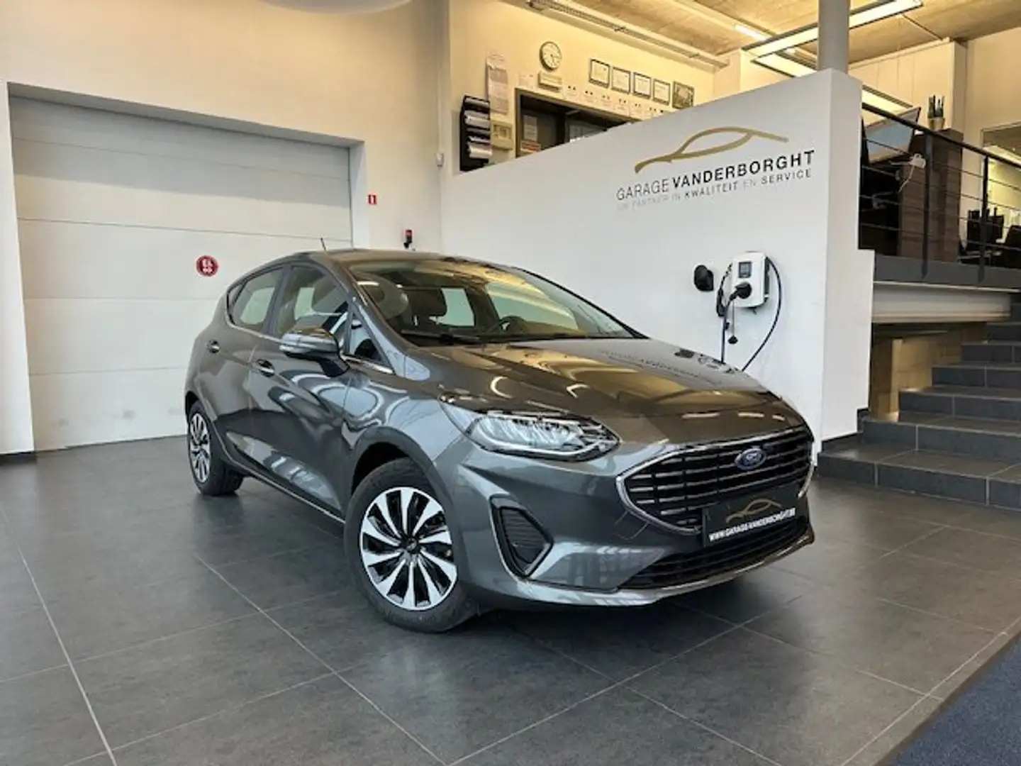 Ford Fiesta TITANIUM HYBRID BENZINE+2 JAAR WAARBORG Grigio - 1