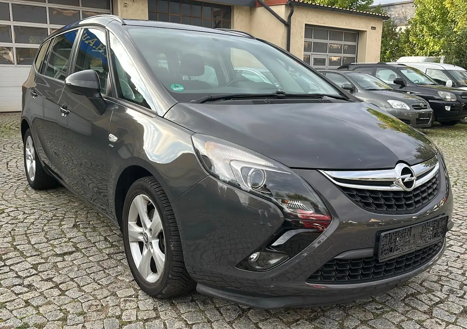 Opel Zafira Tourer Drive.   Für Gewerbliche Gris - 2