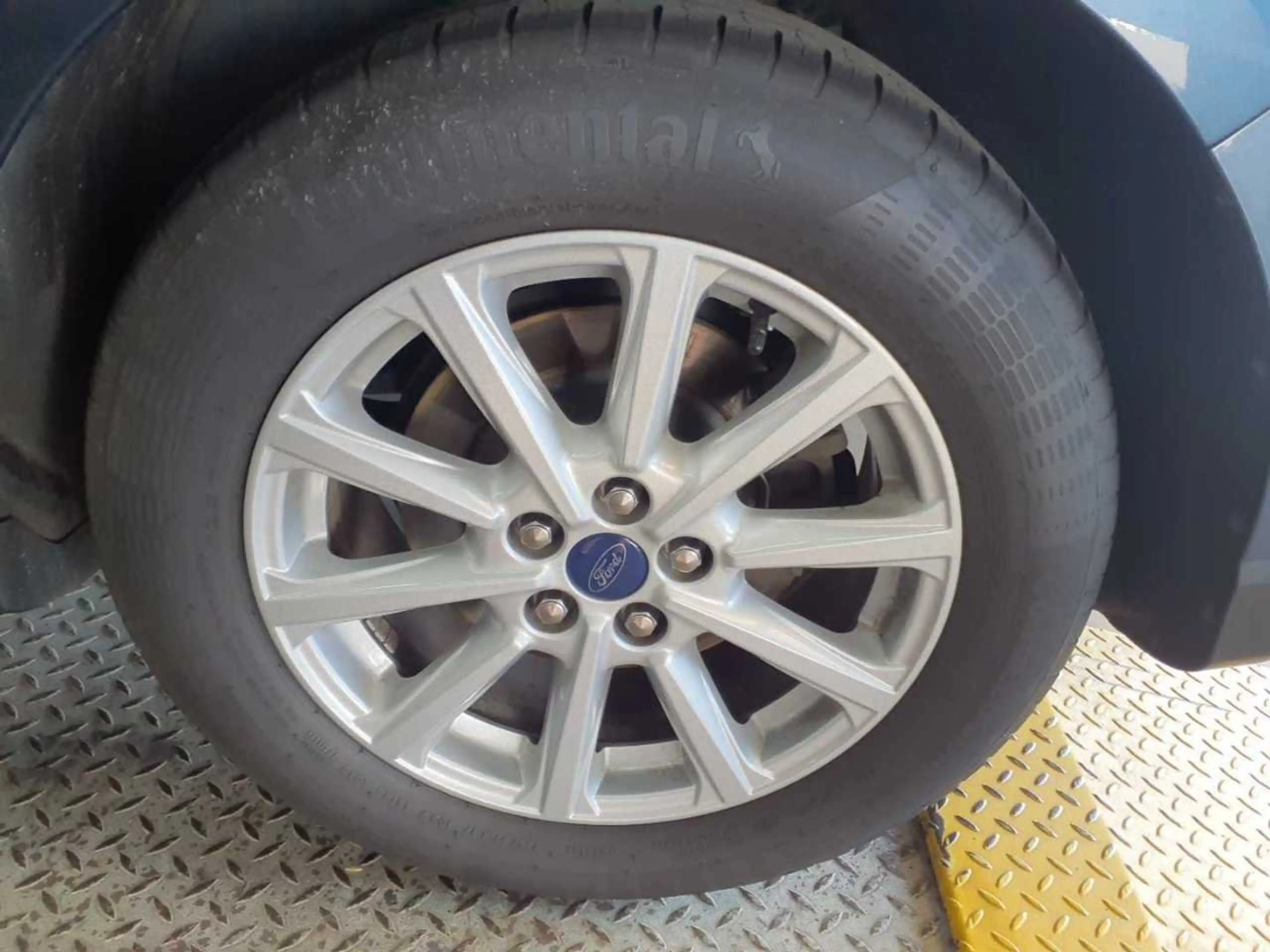 Ford S-Max 2.0 EcoBlue SpoSi Key LED Navi RKam — photo 12