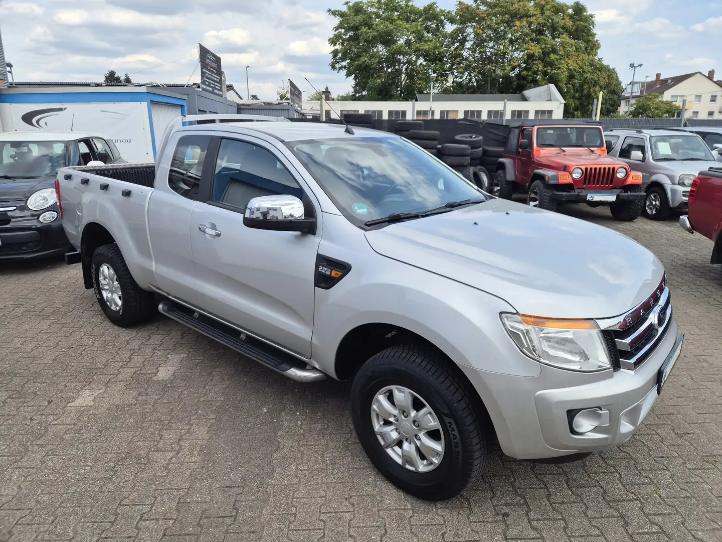 Ford Ranger XLT Extrakabine 4x4 **nur 119 Tkm/Scheckheftgepf* Argintiu - 2