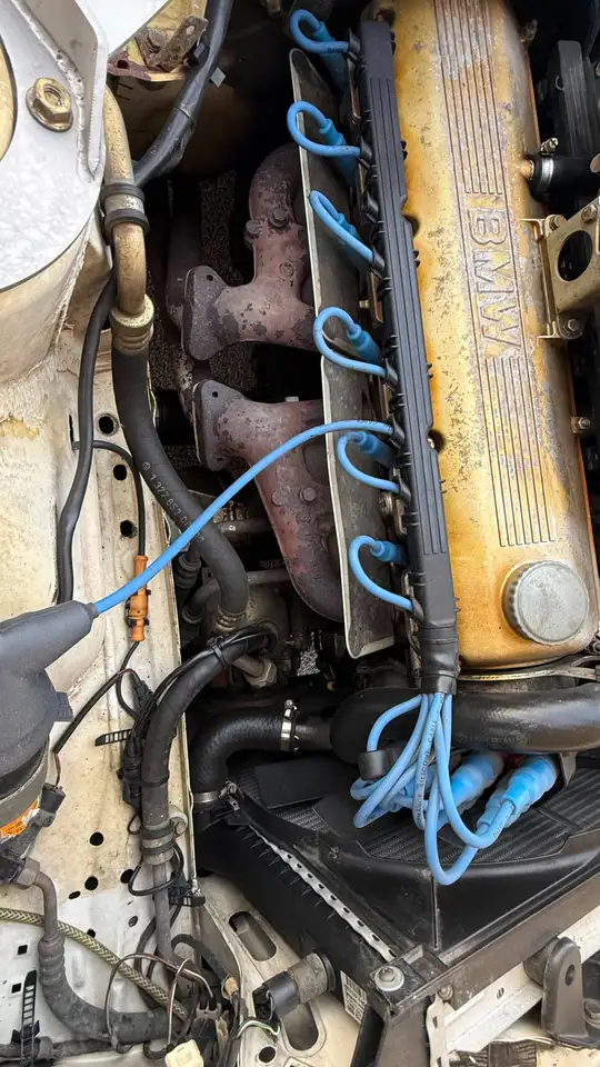 BMW 325 Ix, foto 12