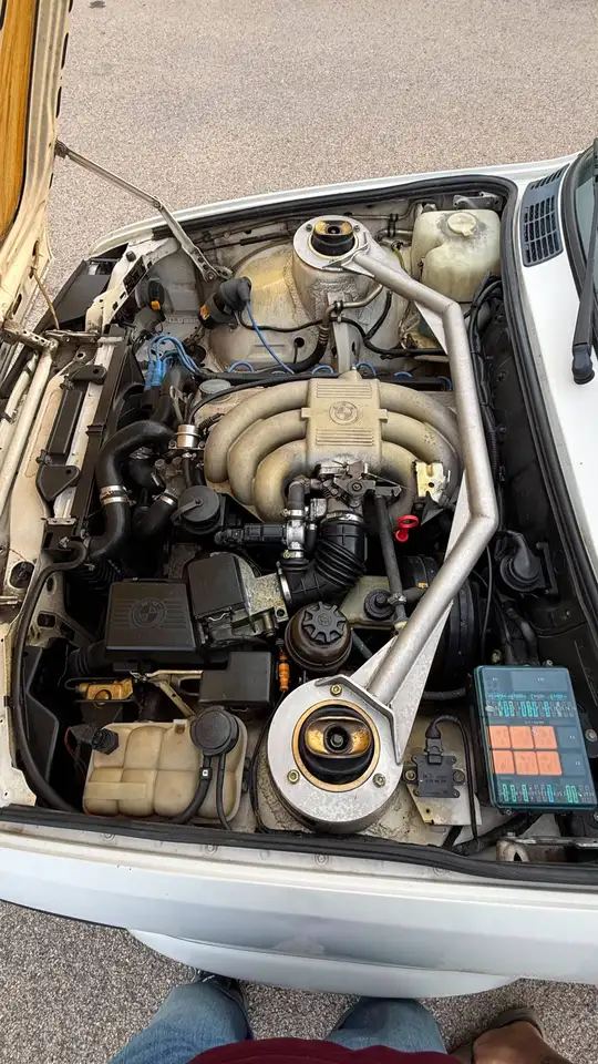 BMW 325 Ix, foto 10