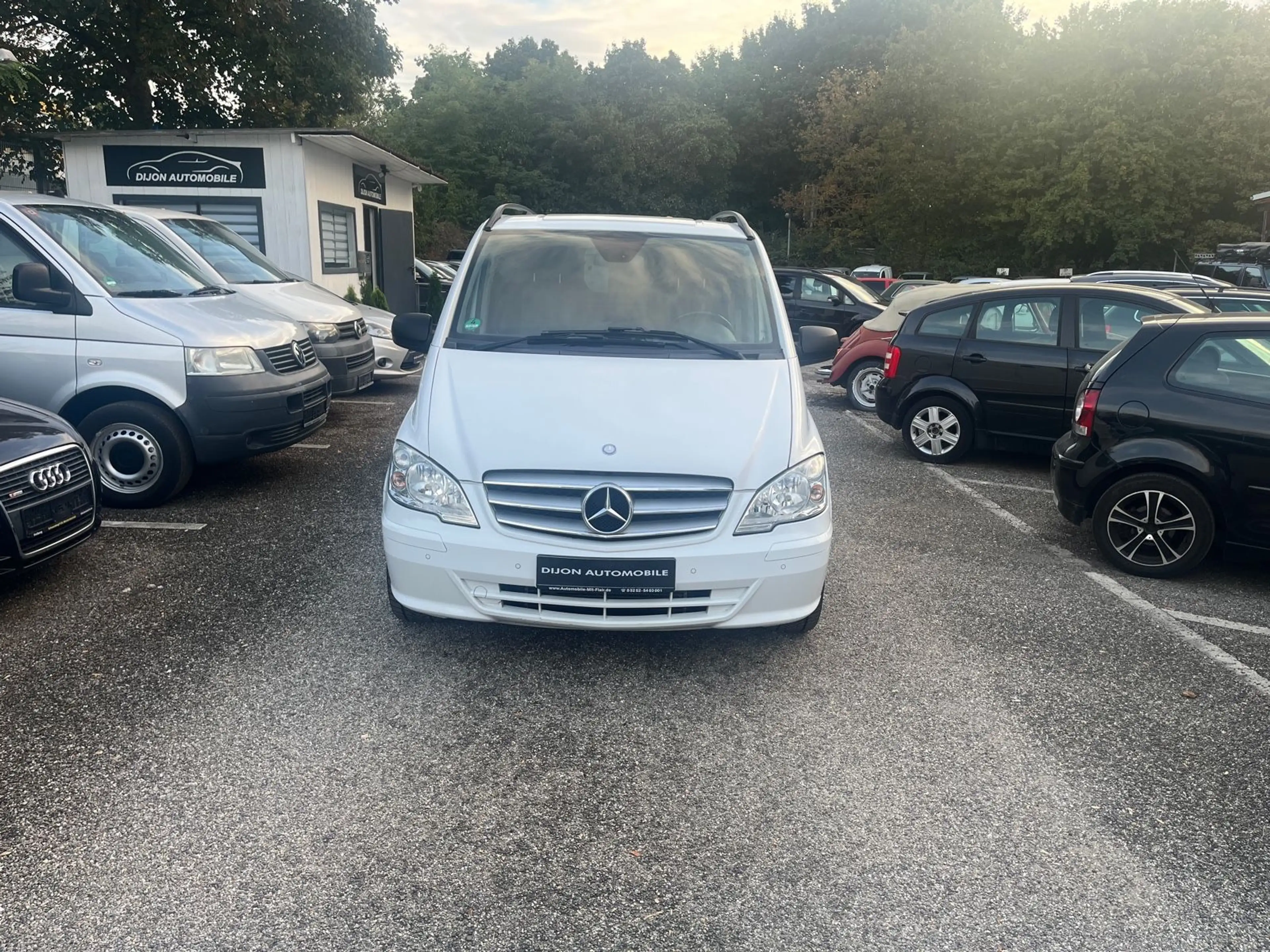 Mercedes-Benz Vito Kasten 122 CDI lang EFFECT
