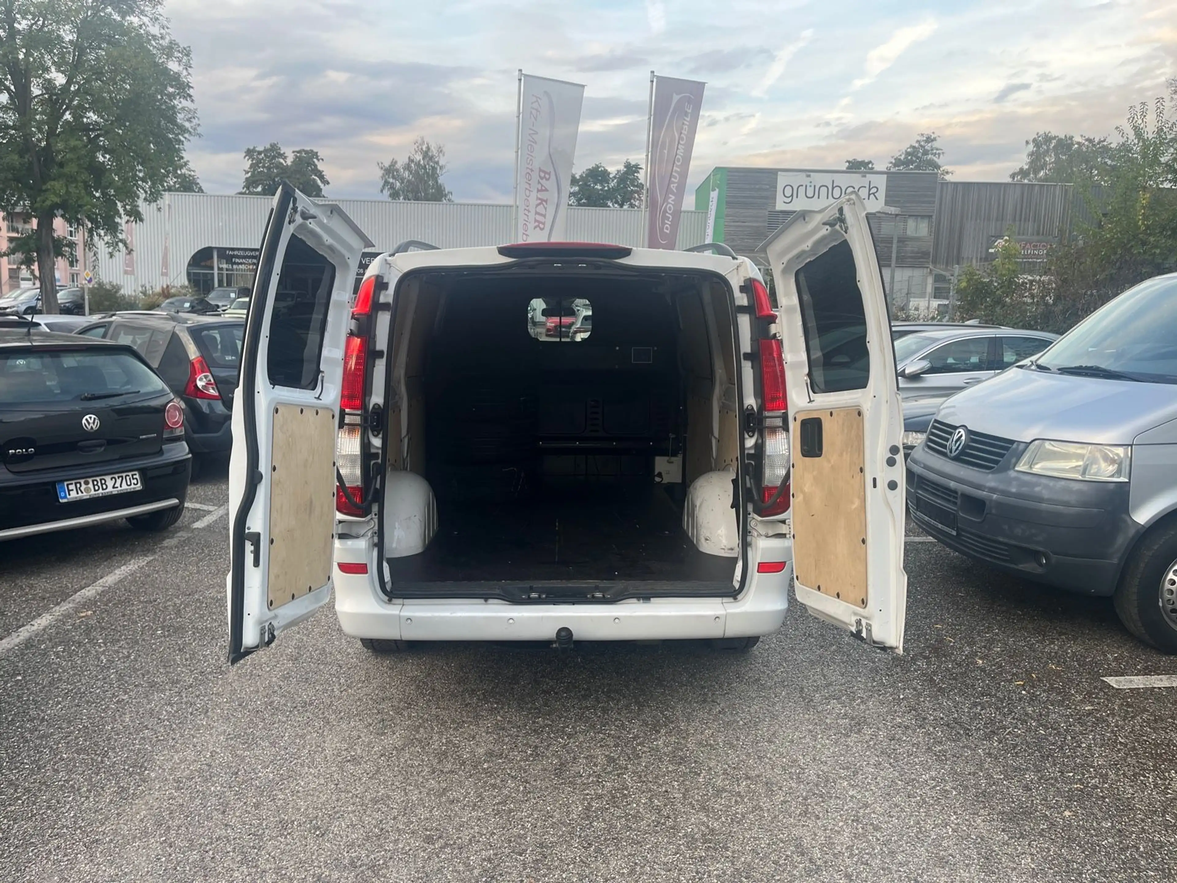 Mercedes-Benz Vito Kasten 122 CDI lang EFFECT — photo 12
