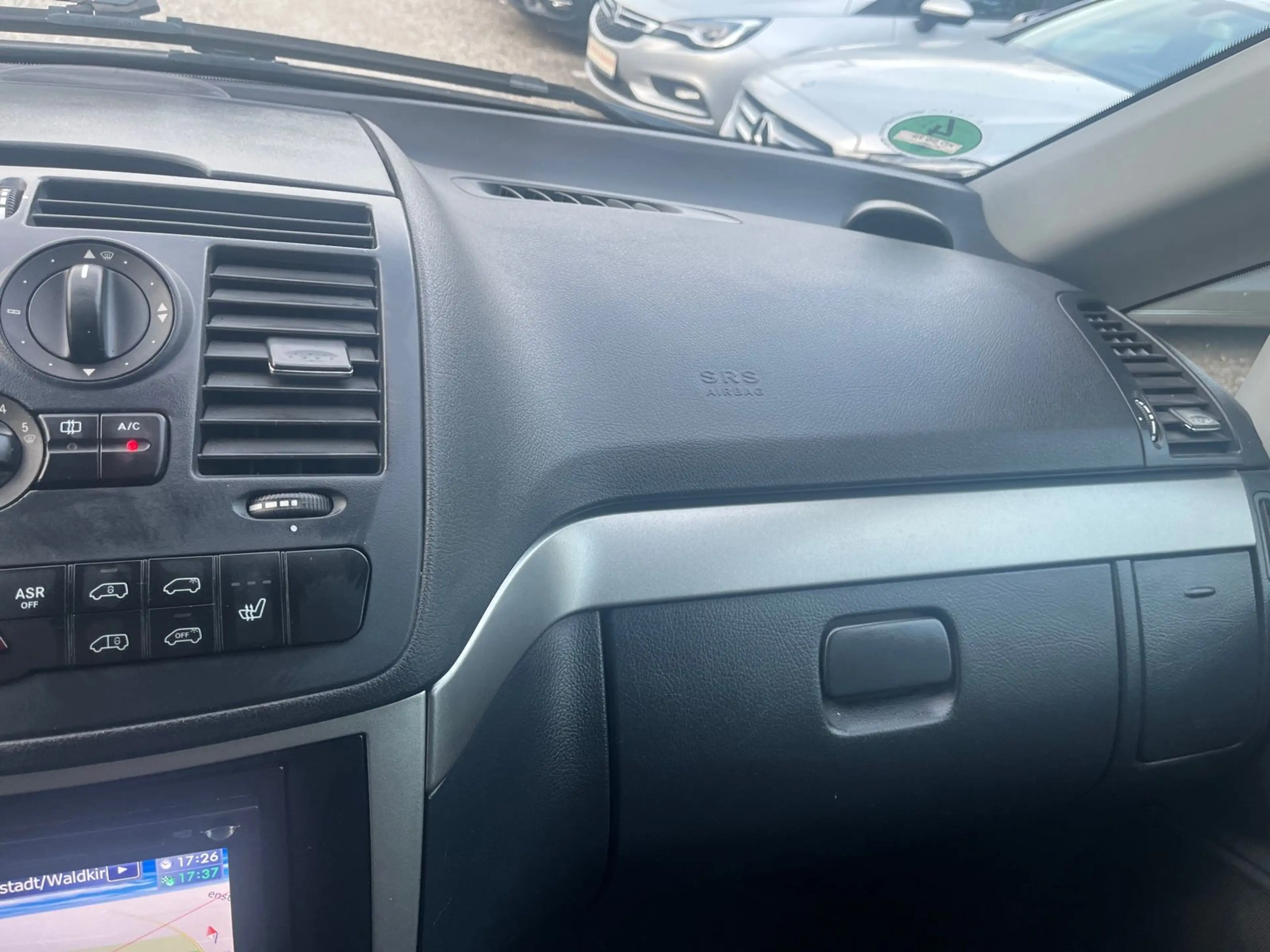 Mercedes-Benz Vito Kasten 122 CDI lang EFFECT — photo 14