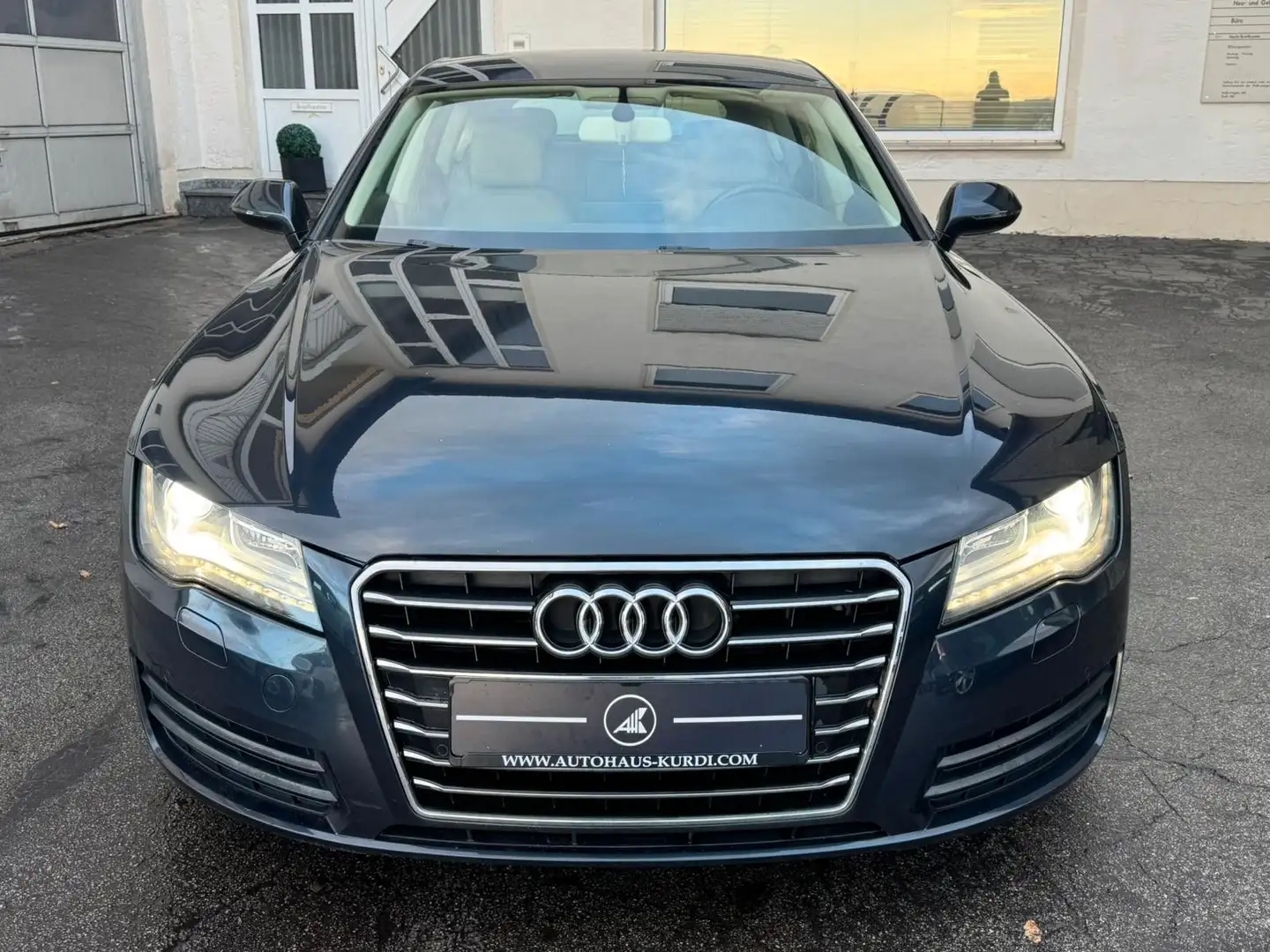 Audi A7 SB 2.8 FSI 8RÄDER AMBIENTE PDC XENON TEMPO BT Blau - 2