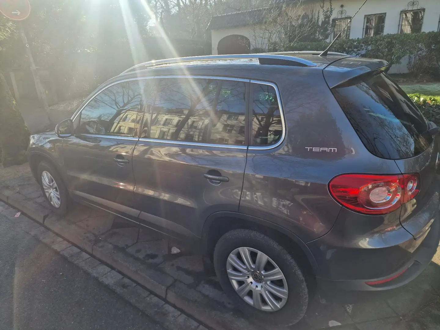 Volkswagen Tiguan 2.0 TDI DPF 4Motion Team - 1