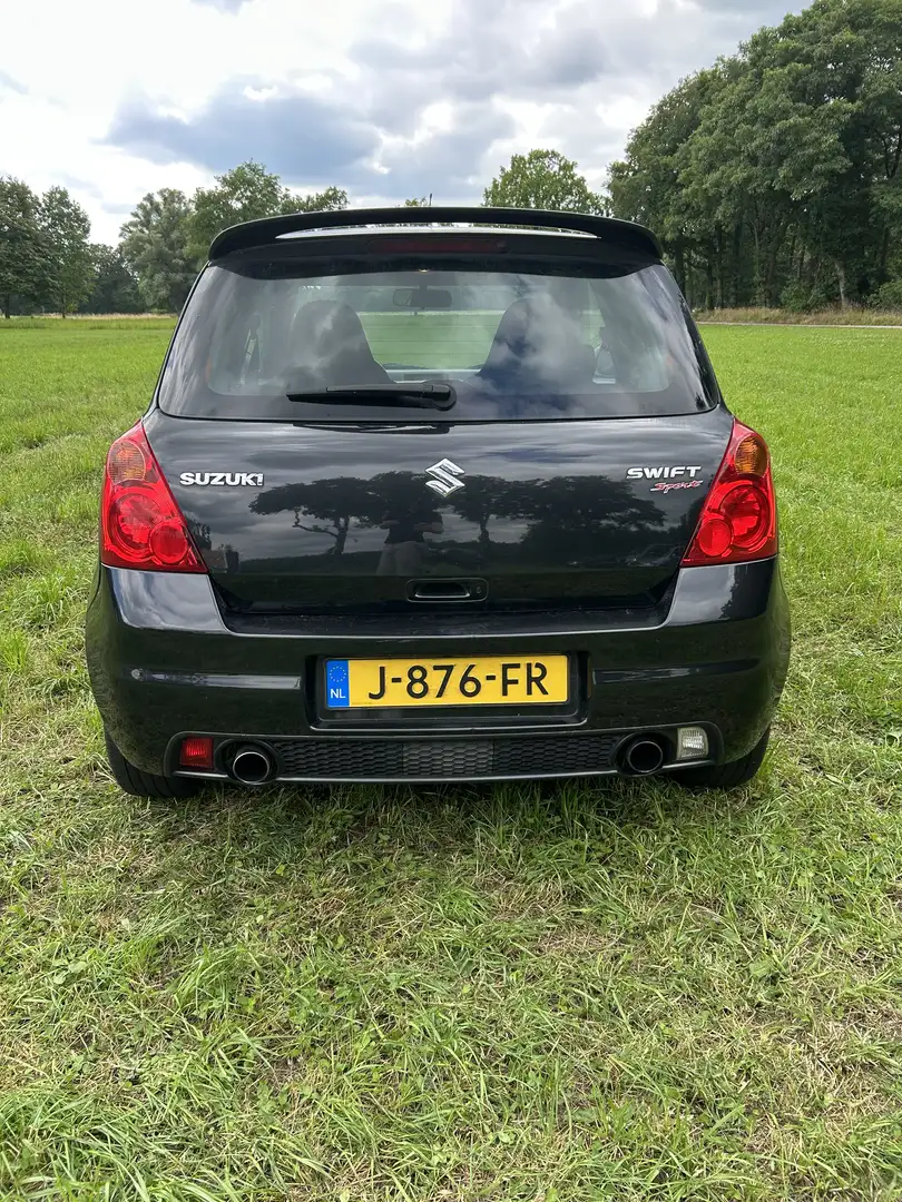 Suzuki Swift 1.6 Sport Zwart - 2