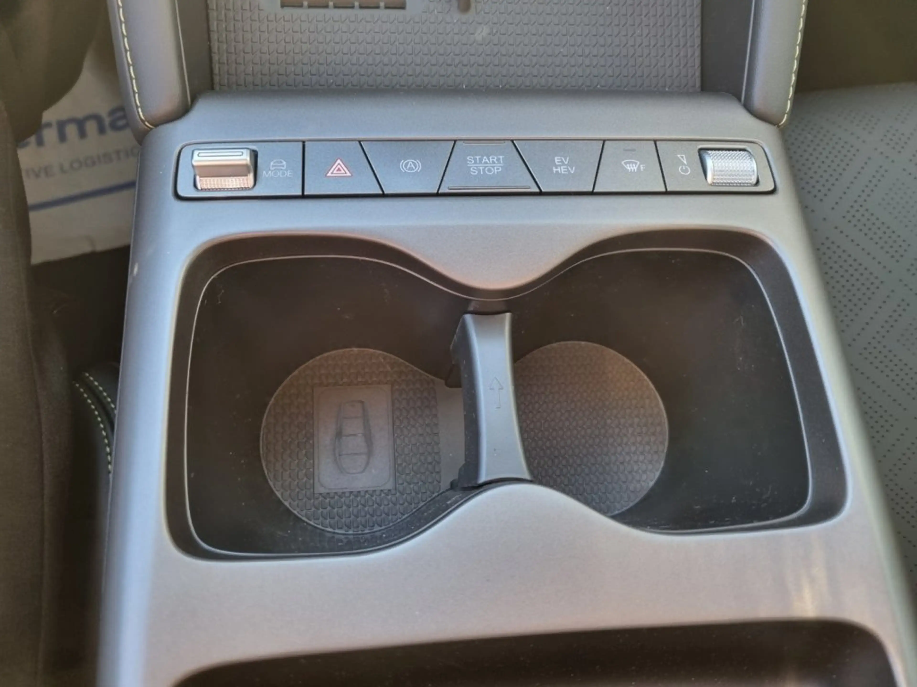 BYD Atto 2 DM-i Boost — photo 9