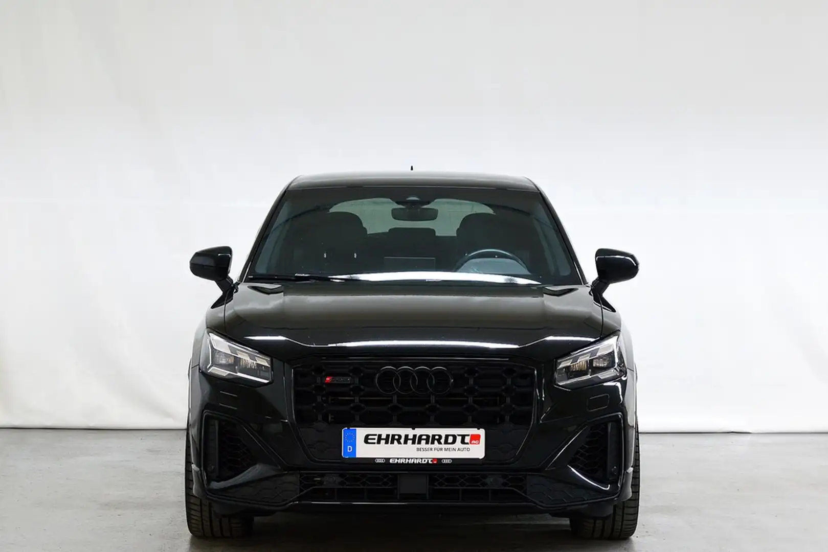 Audi SQ2 2.0 TFSI quattro S tronic MATRIX*NAV*SHZ*ACC*B&... Černá - 2