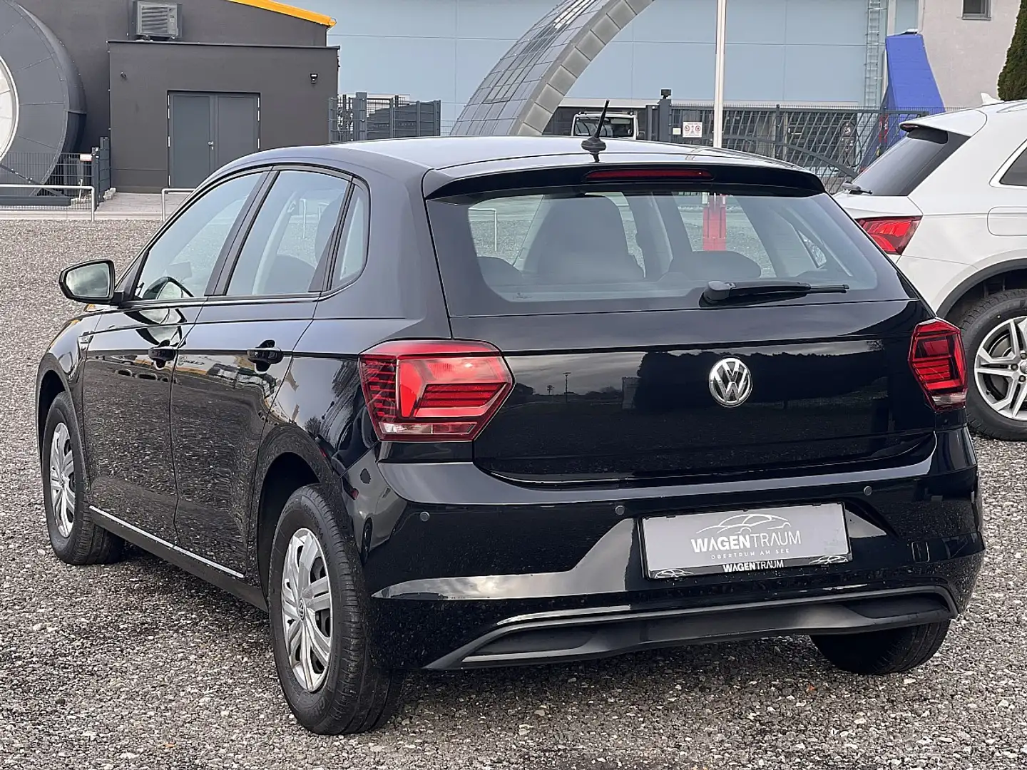 Volkswagen Polo 1,0*KLIMA*PDC*KREDIT*8-FACH Schwarz - 2