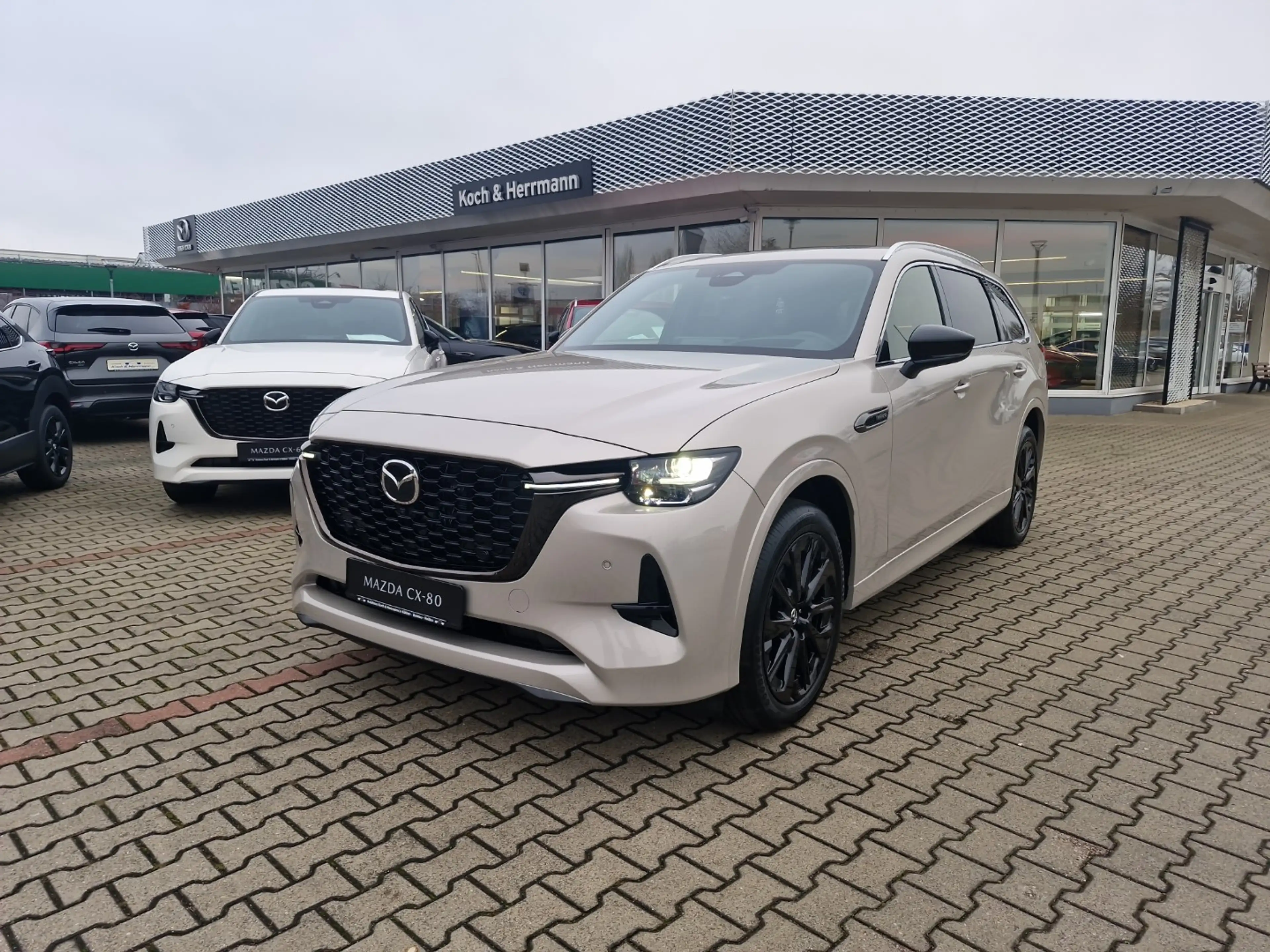 Mazda CX-80 2.5L e-SKYACTIV PHEV 327ps HOMURA PLUS