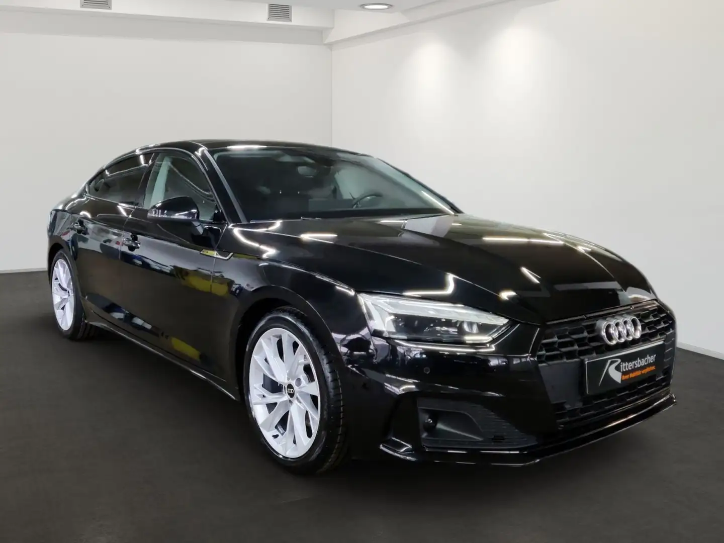 Audi A5 advanced 35 TDI Navi PANO Matrix Pa Schwarz - 2
