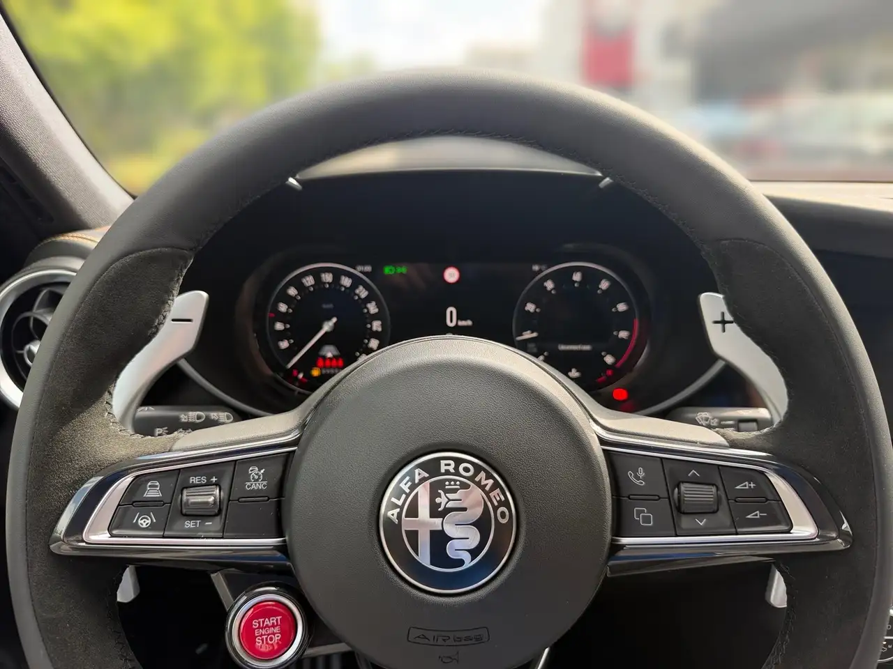 Alfa Romeo Giulia 2026 — фото 13