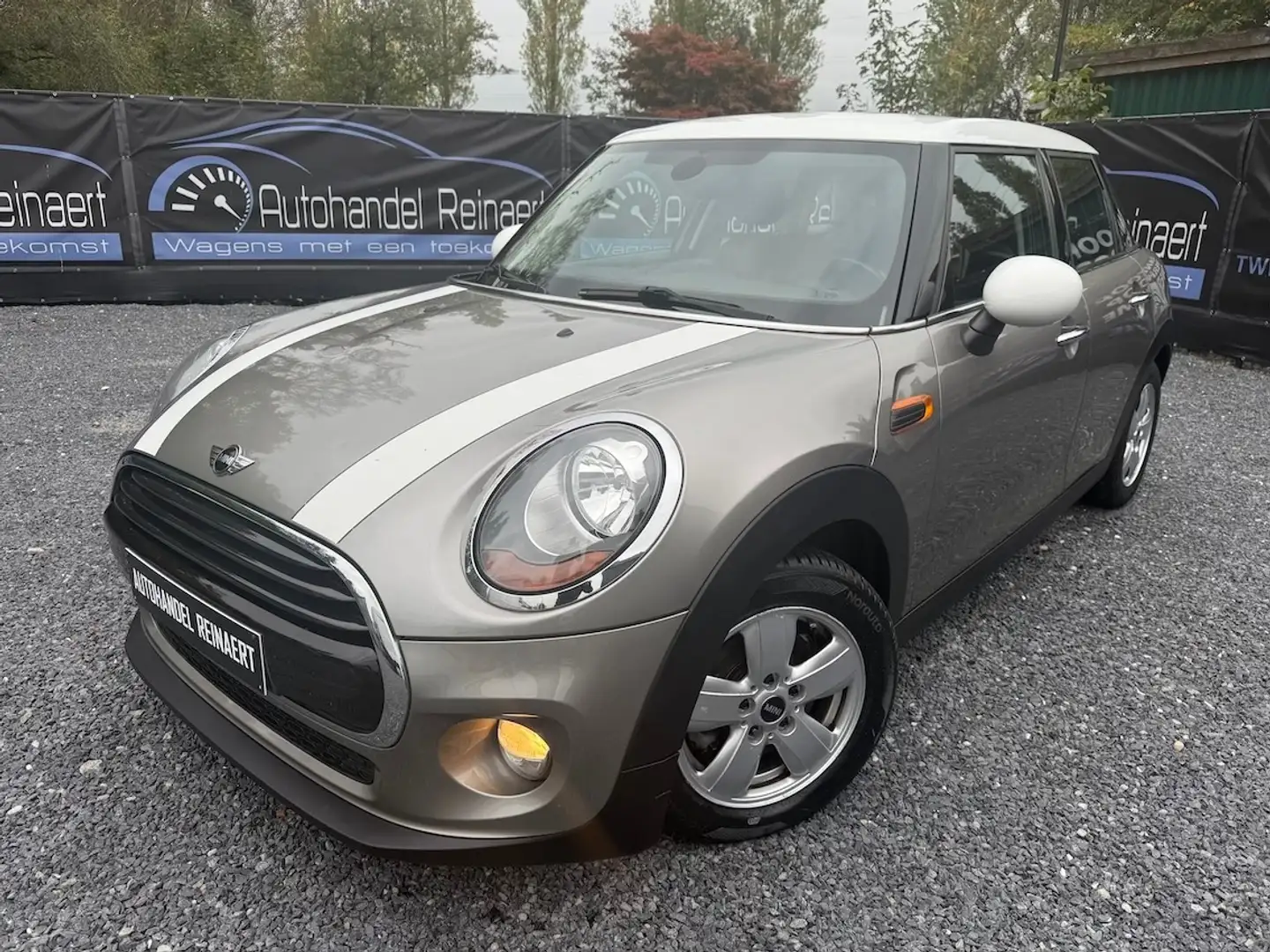 MINI Cooper Mini Cooper Aut. Seven, Automaat, Ac +12m Garantie Beige - 1