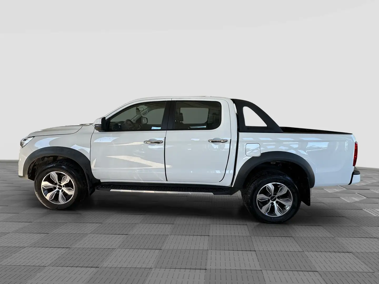 EVO Evo Cross 4 2.0 Turbo Diesel Doppia Cabina 4x4 Білий - 2
