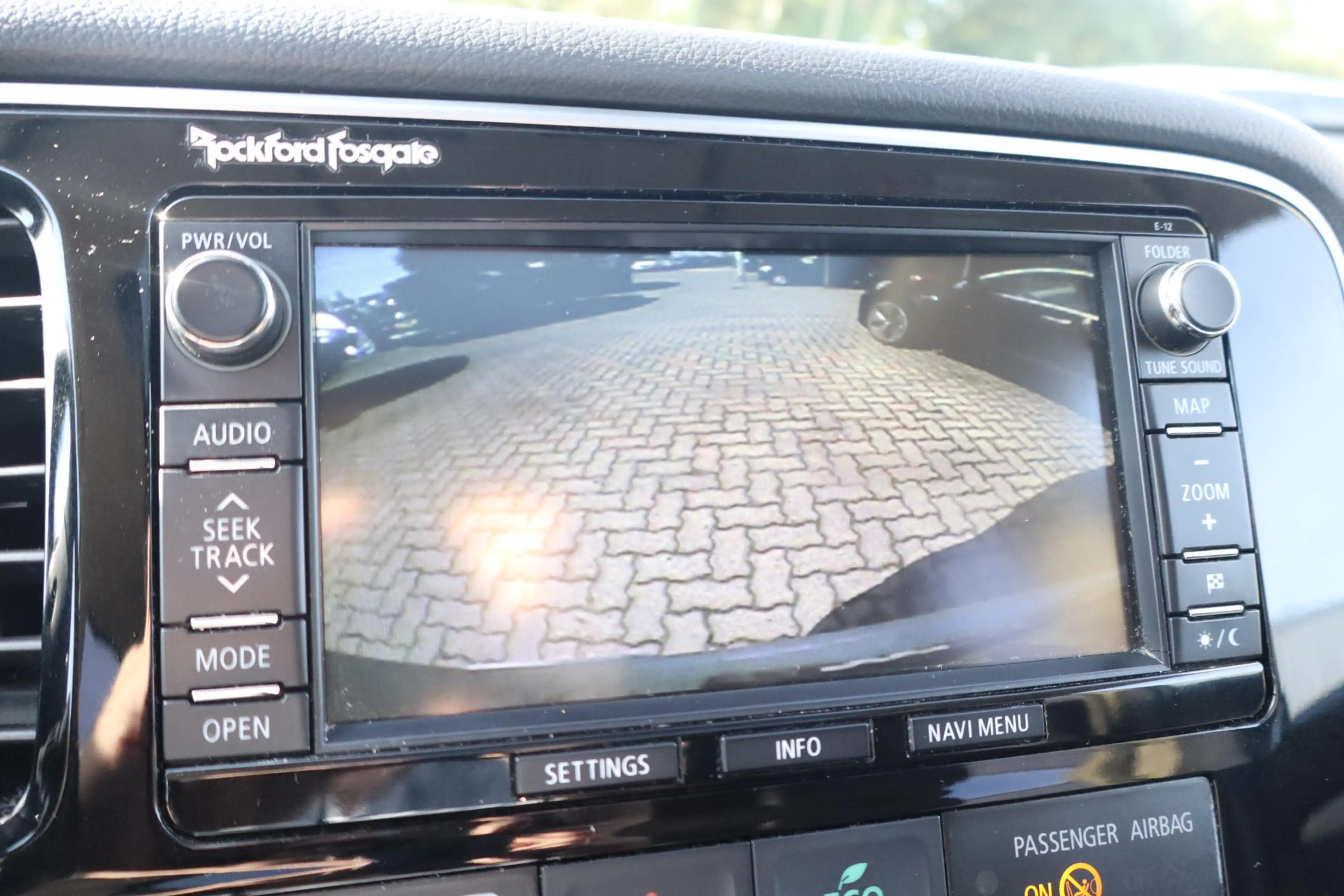 Mitsubishi Outlander 2.0 PHEV Executive Edition | Leder | Glazen schuif — photo 6
