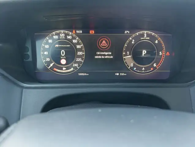 Land Rover Range Rover Velar view 12