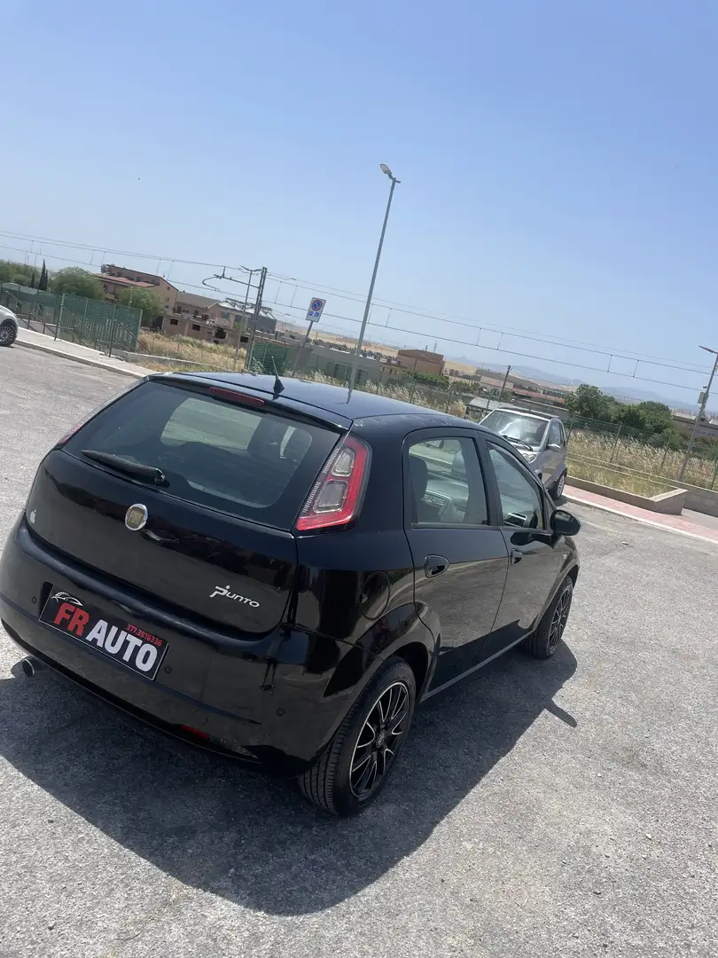 Fiat Punto 5p 1.3 mjt 16v Classic - 1