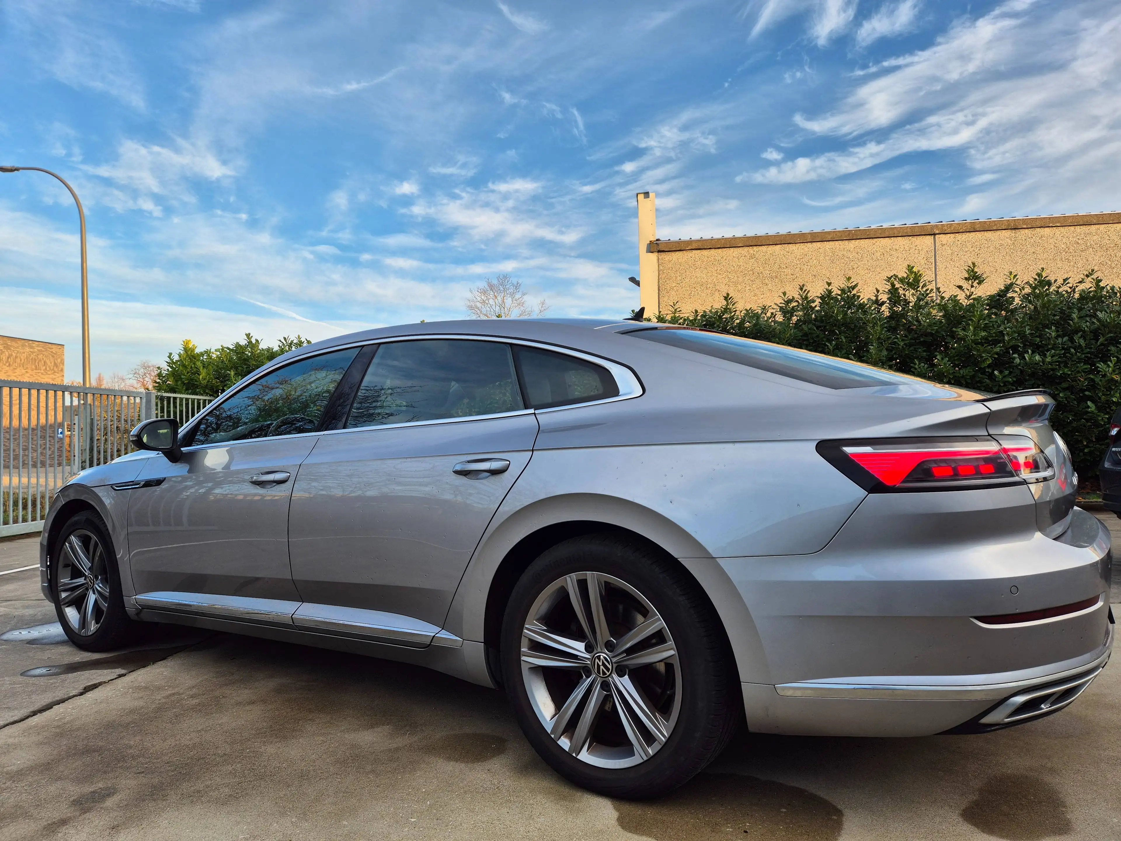 Volkswagen Arteon 1.4 // R-LINE // PHEV eHYBRID // DSG ! — photo 8