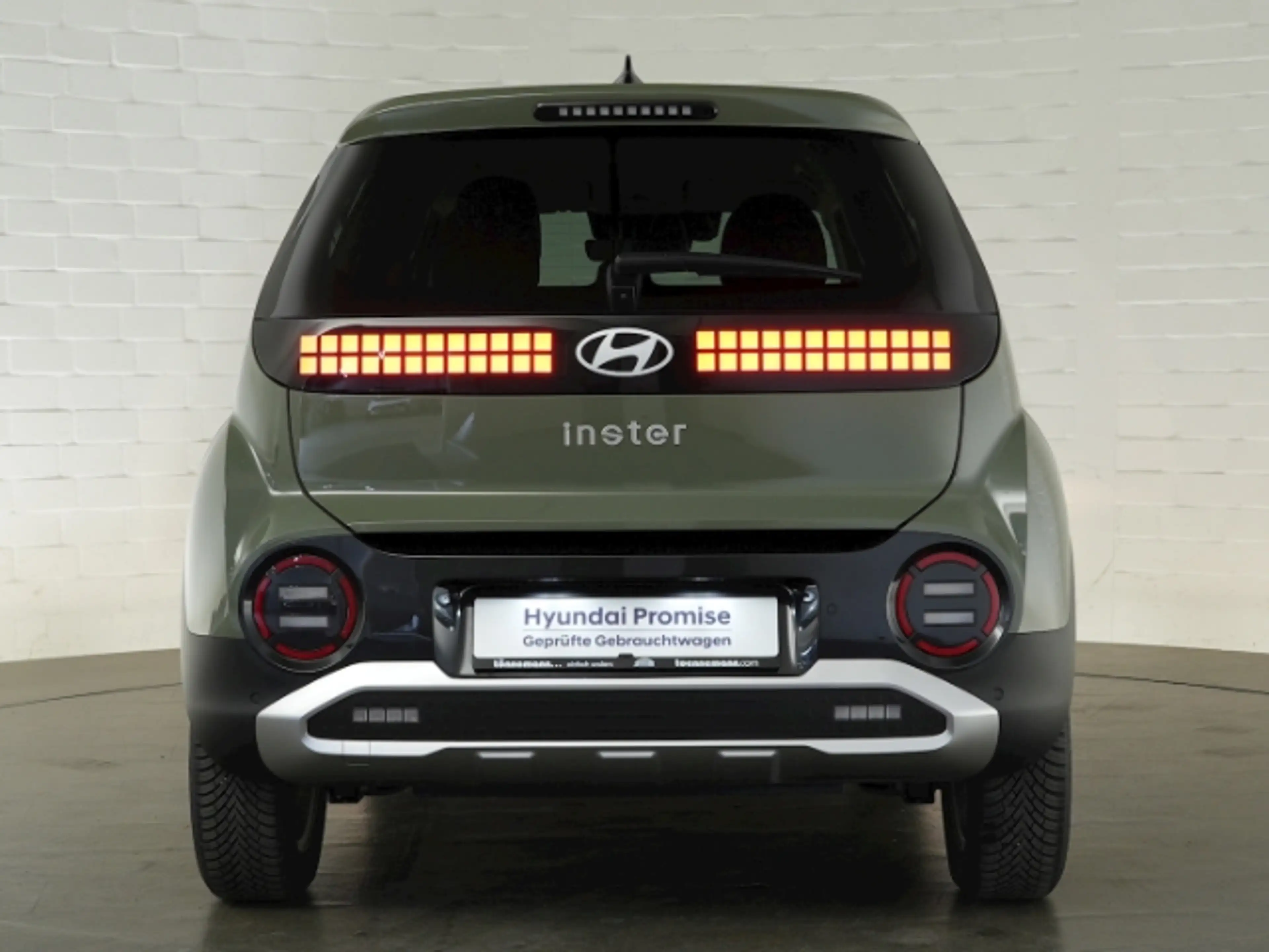 Hyundai Inster TREND 49kWH+NAVI+RÜCKFAHRKAMERA+SITZ-/LENKRADHEIZU — photo 6