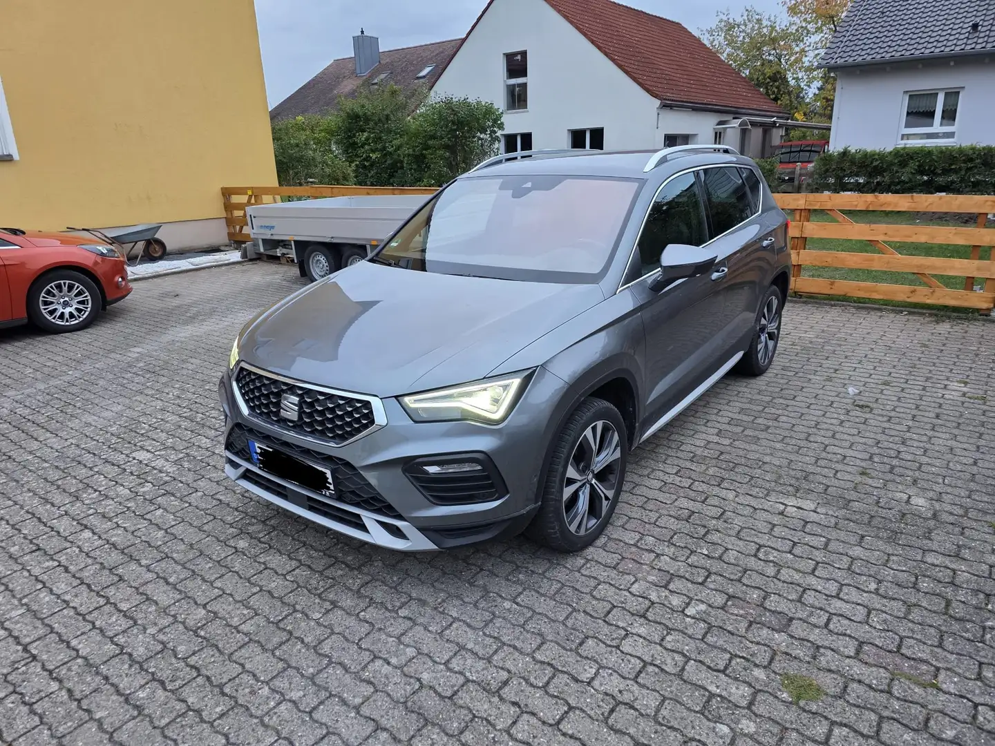 SEAT Ateca Ateca 1.5 TSI ACT OPF Xcellence Grau - 1