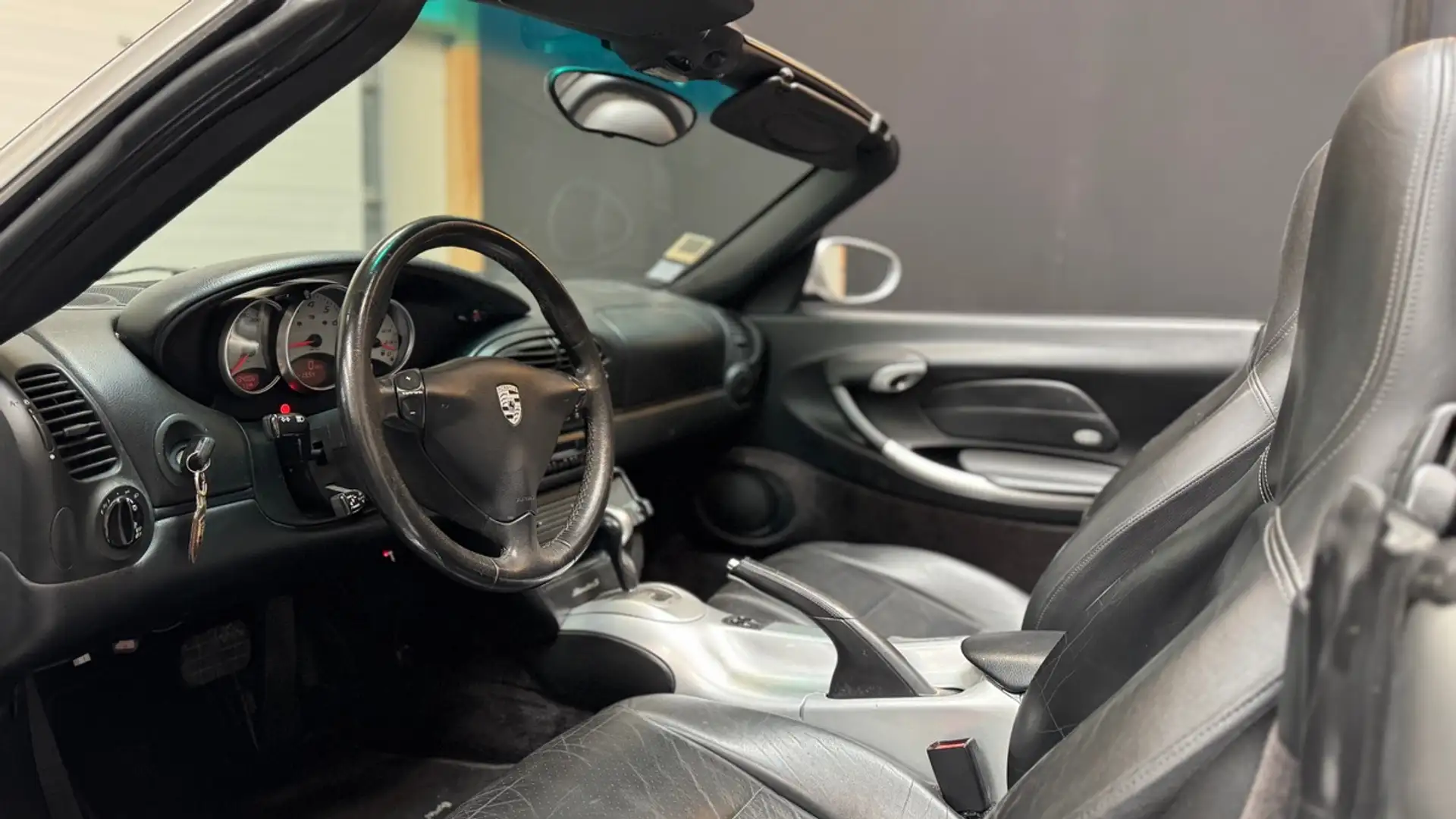 Porsche Boxster S 986 3.2 i Roadster 252cv Grau - 2