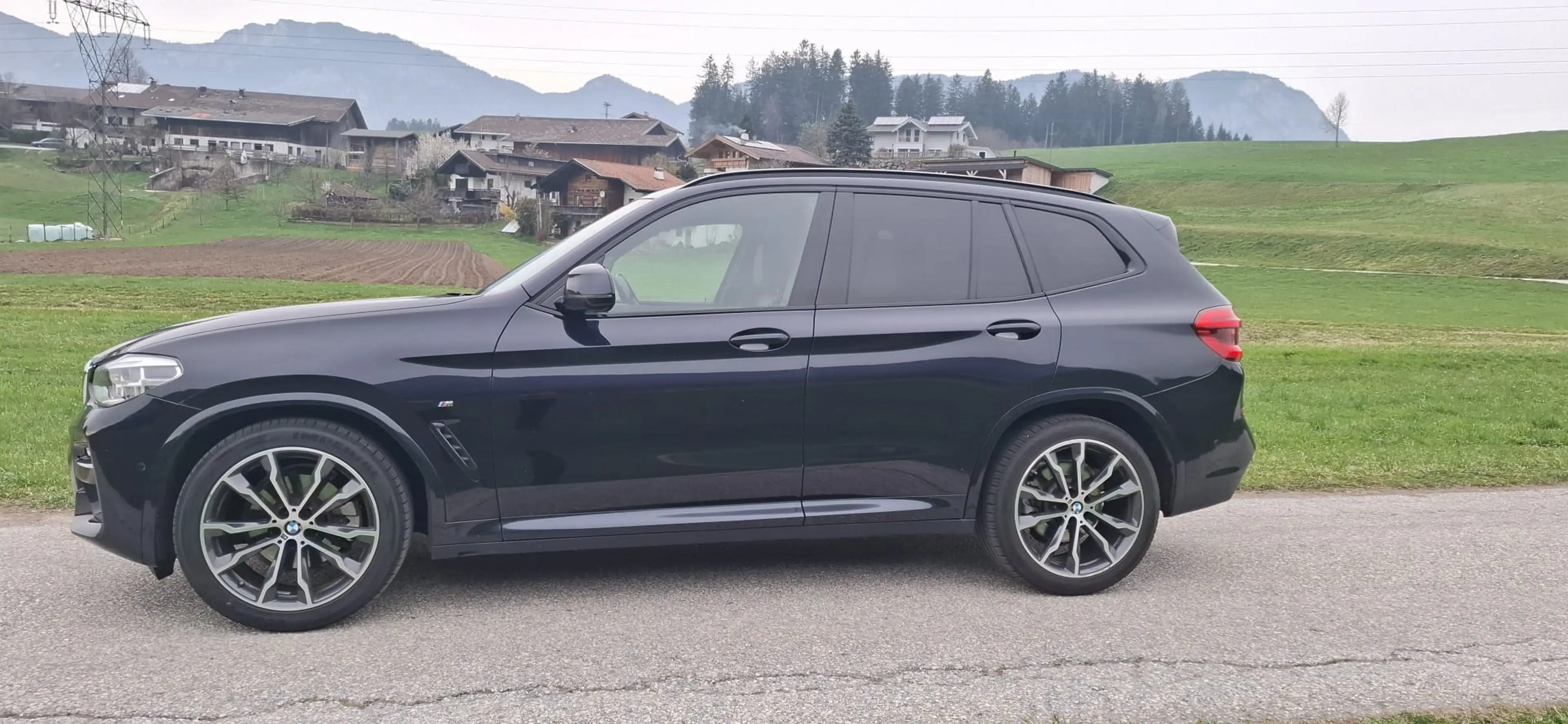 BMW X3 xDrive20d Modell M Sport / AHK / Kommission — photo 6