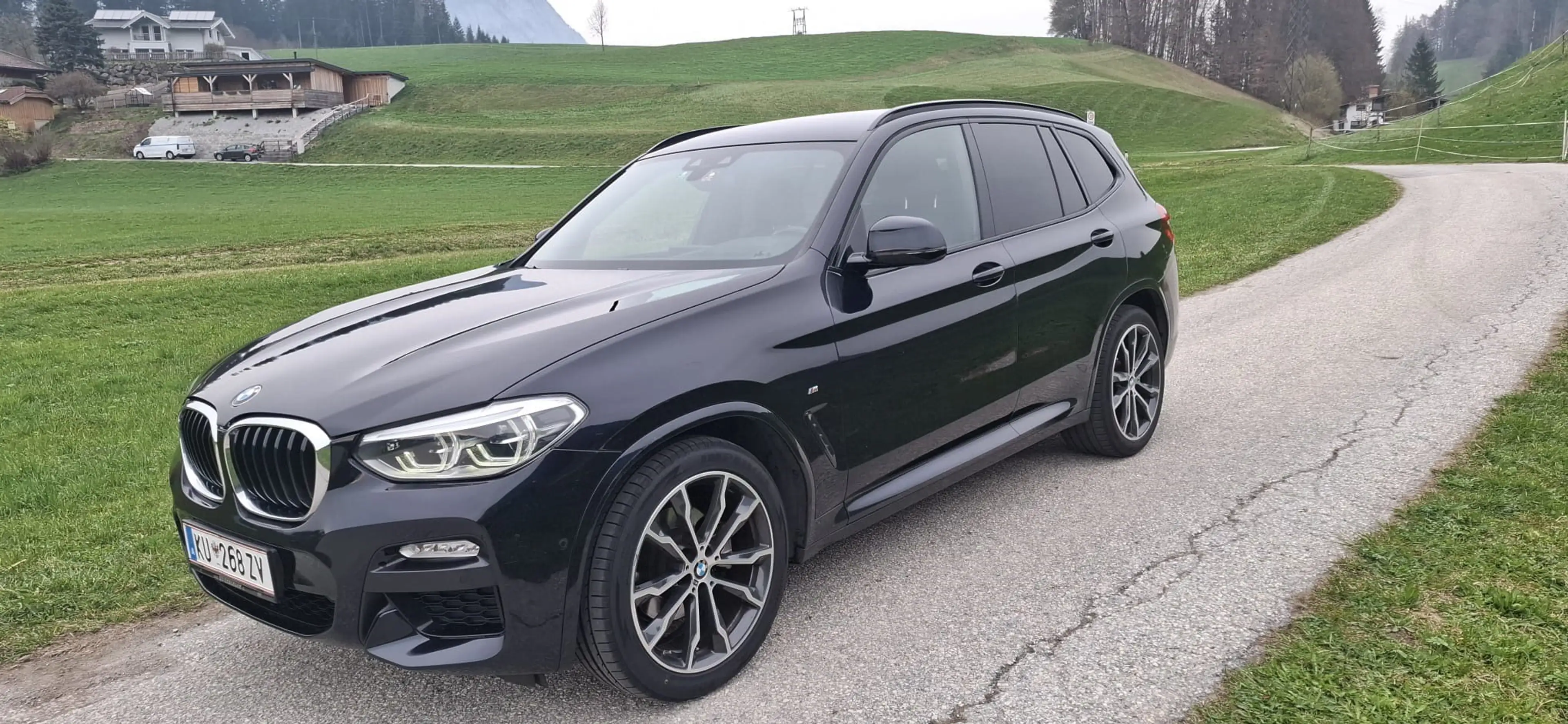 BMW X3 xDrive20d Modell M Sport / AHK / Kommission