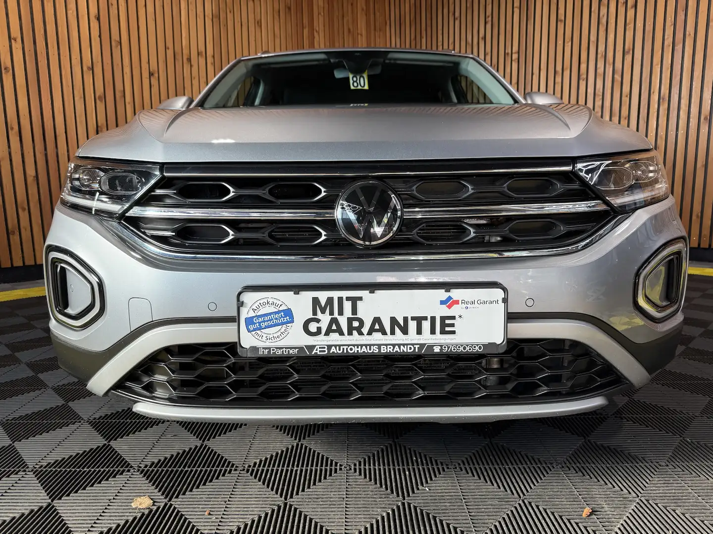 Volkswagen T-Roc 2,0 TDI Life DSG *Navi*AHK*LED*Kam*Virtual Silber - 2